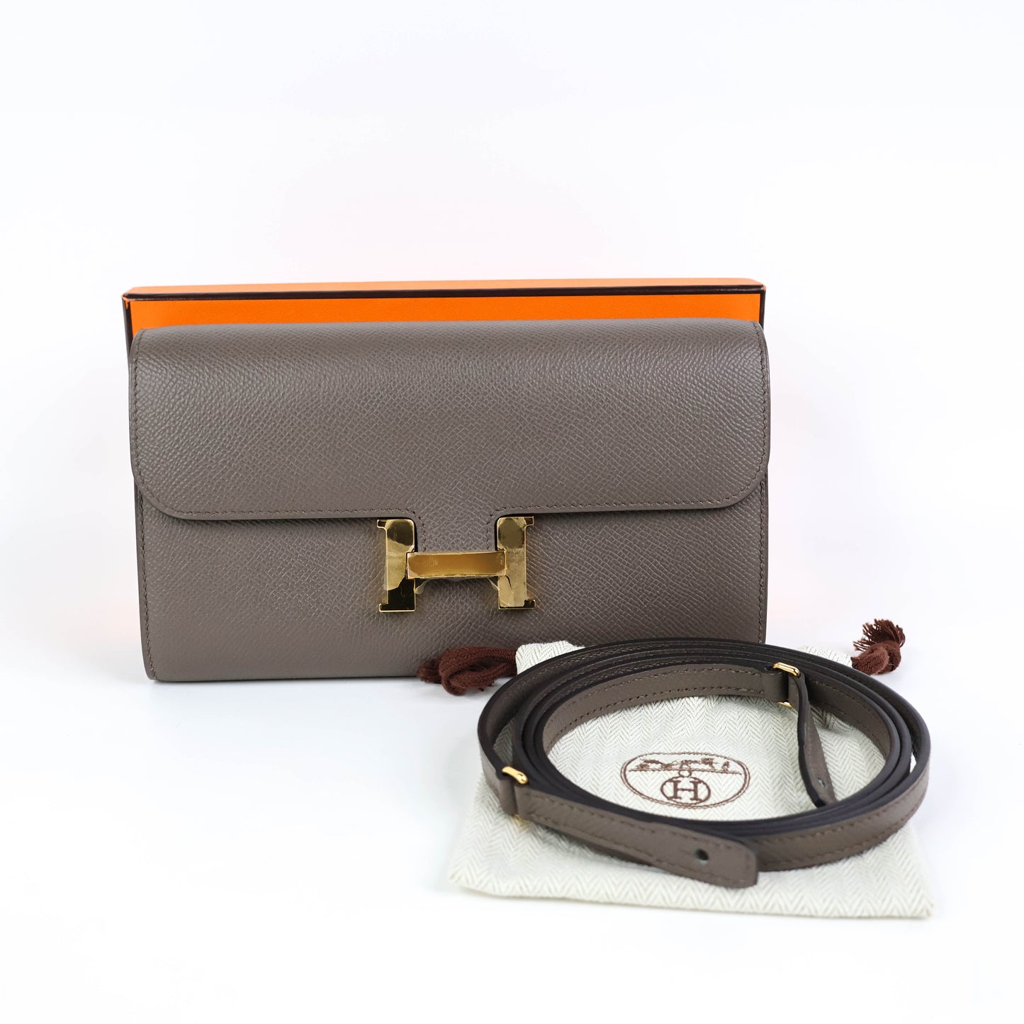 Hermes Constance to go Etain Epsom GHW