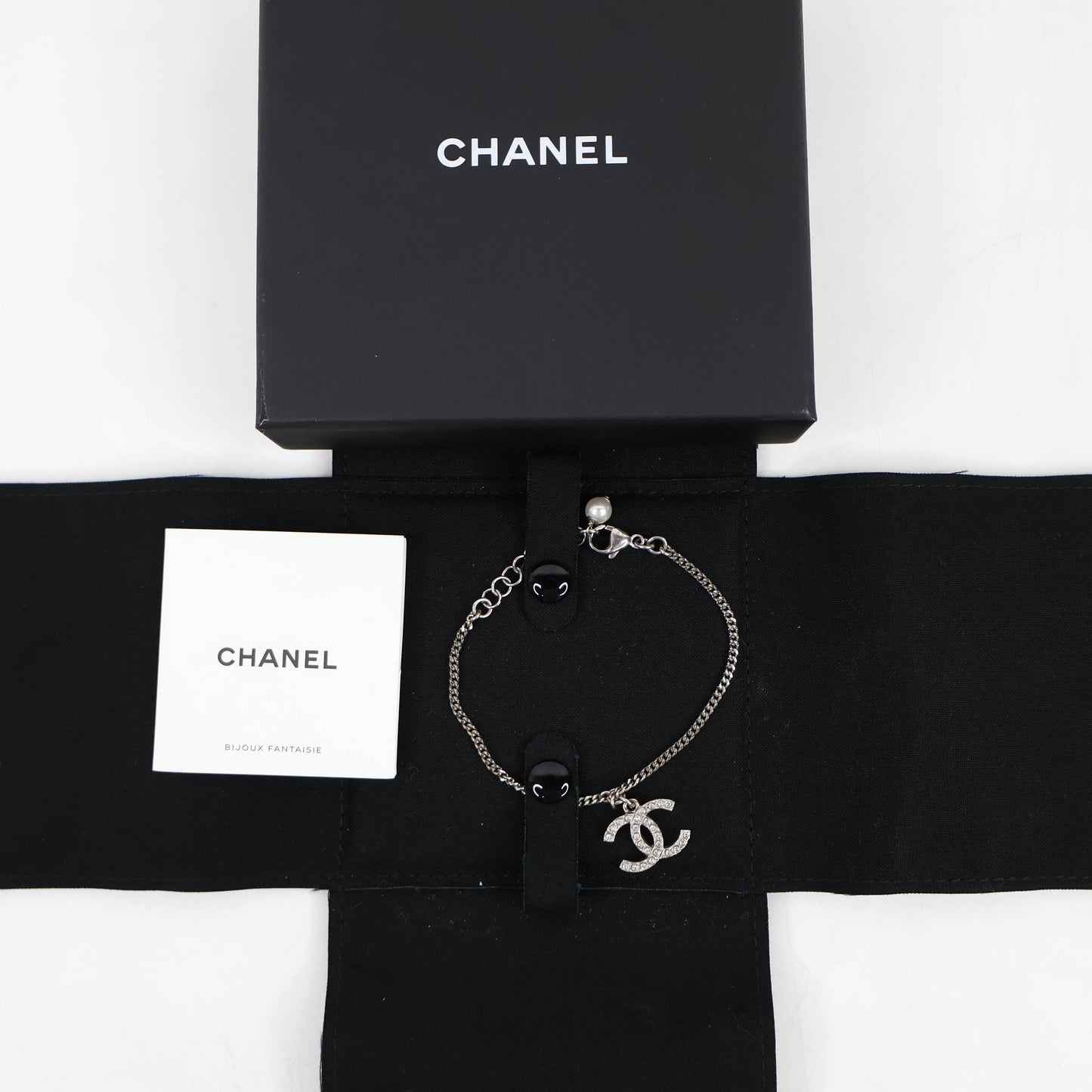 Chanel Bracelet CC Crystal Pearl