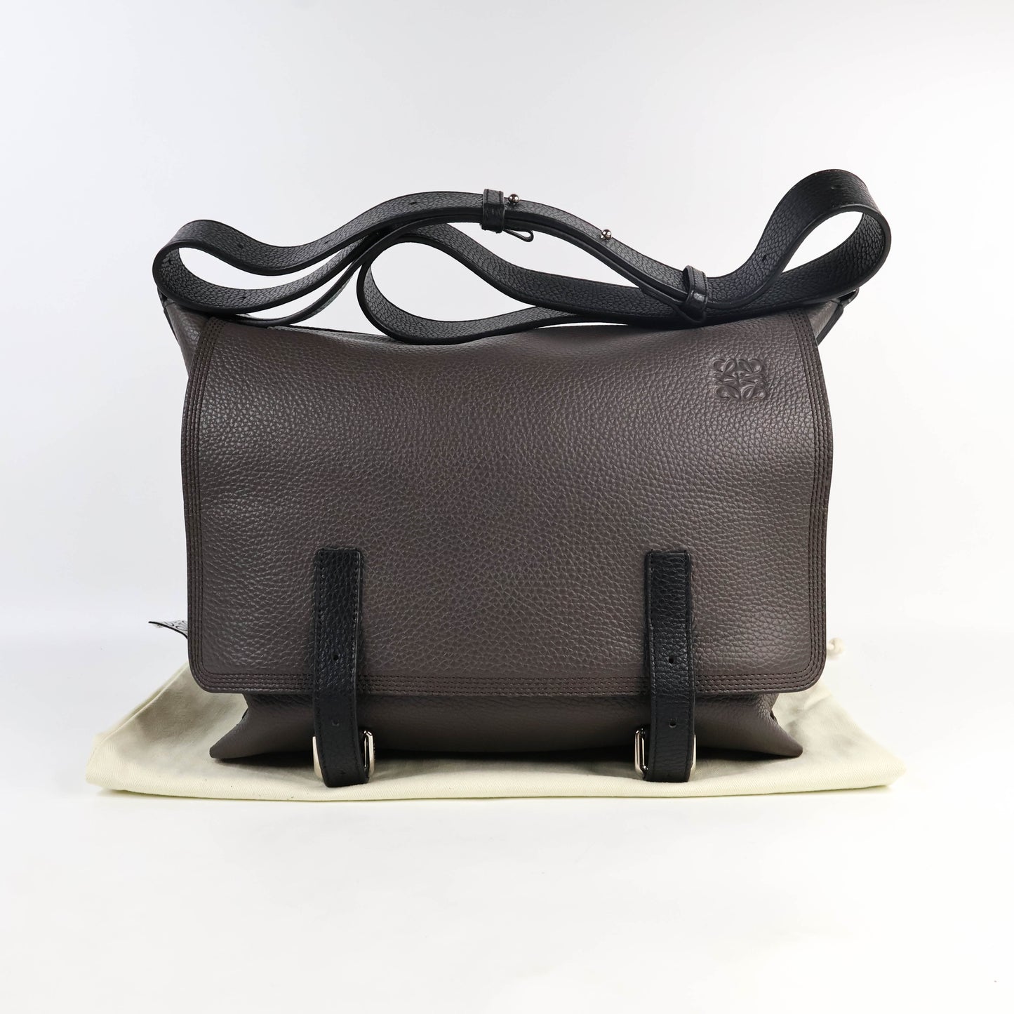 Loewe Messenger Bag Grey สายดำ