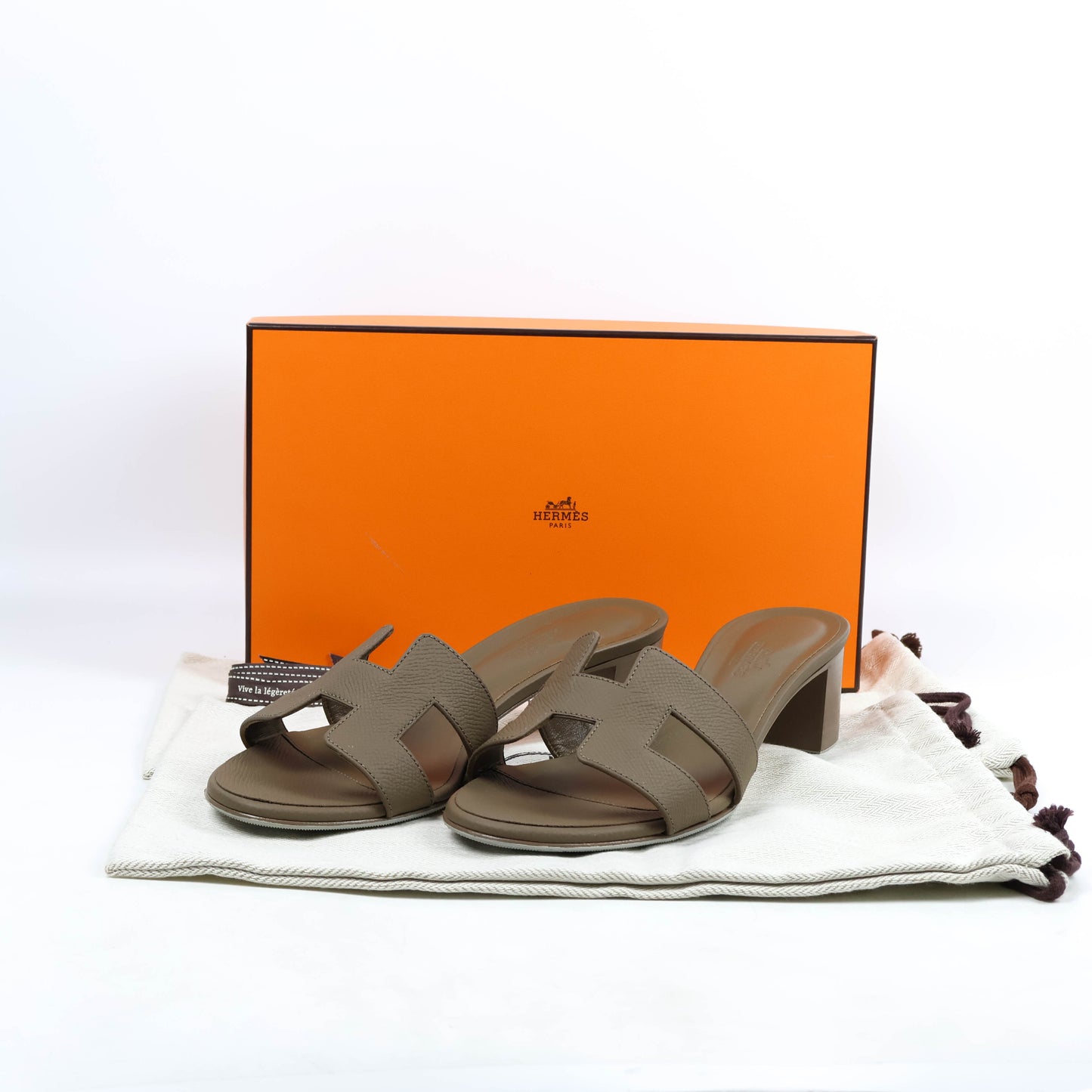 Hermes Oasis Sandals Etoupe