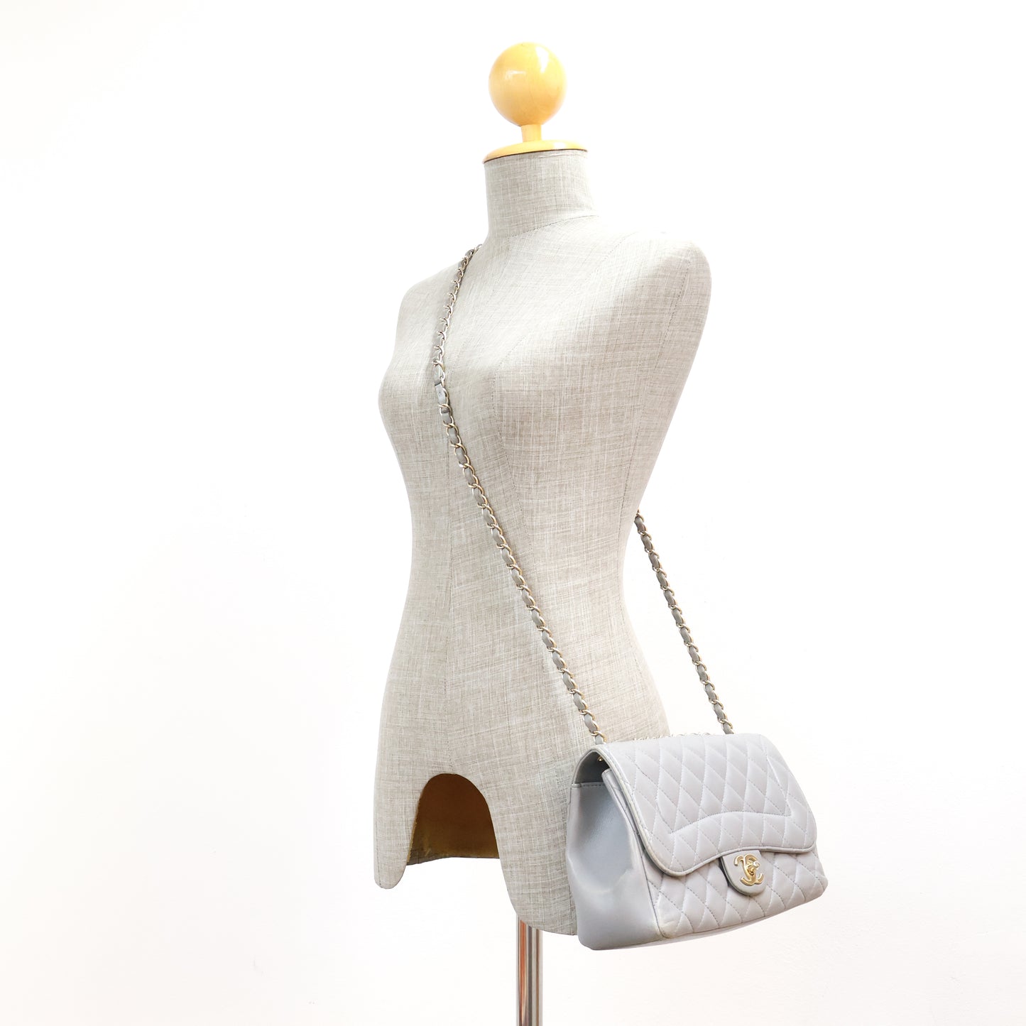 Chanel Flap Bag Mademoiselle Chic Medium Grey Lamb GHW