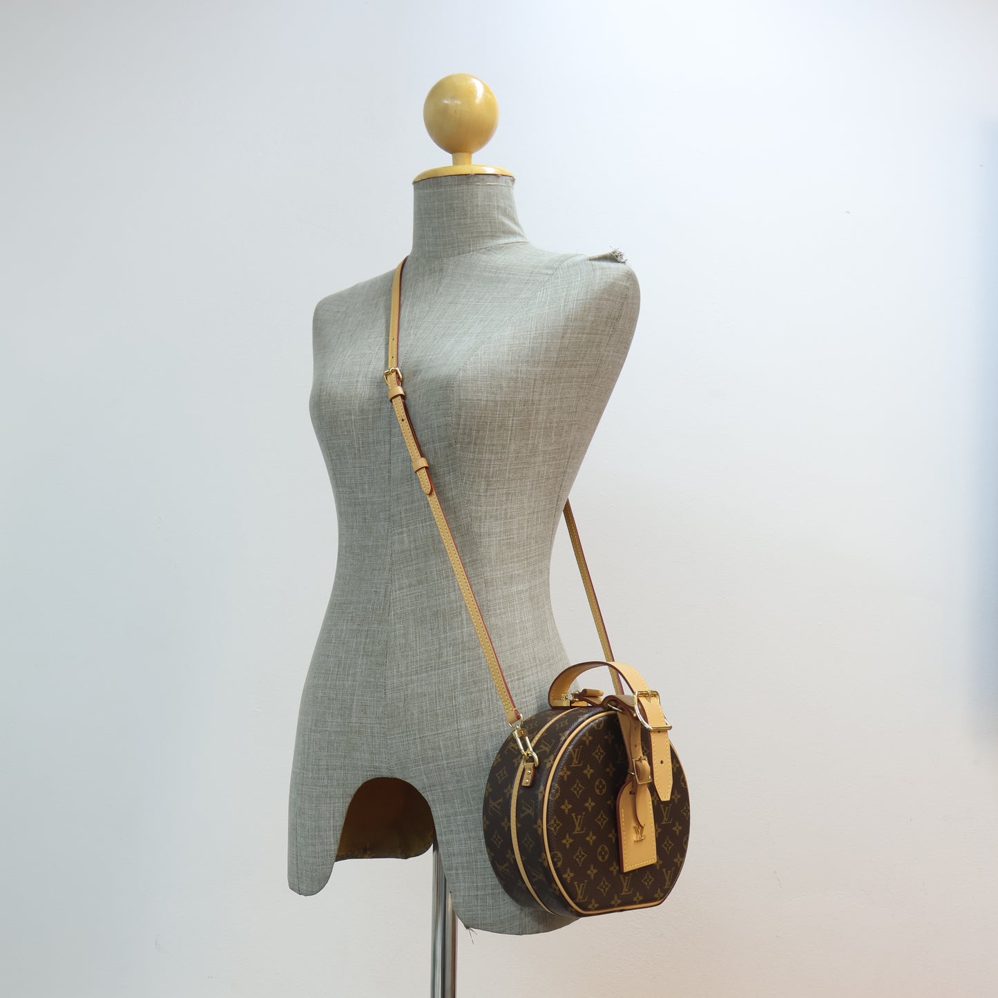 Louis Vuitton Petite Boite Chapeau Monogram