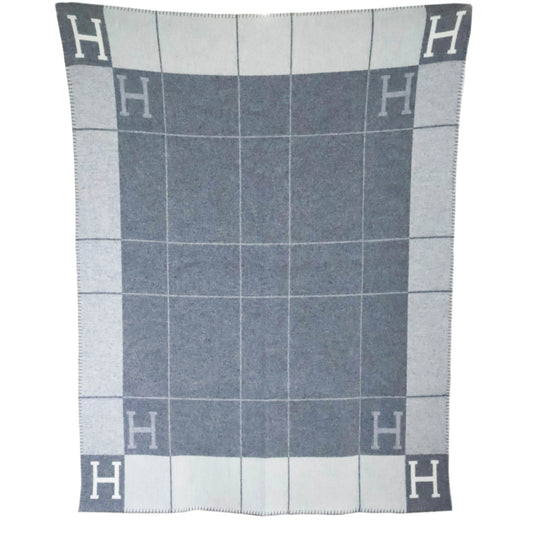 Hermes Avalon III Throw Blanket Grey 135x170