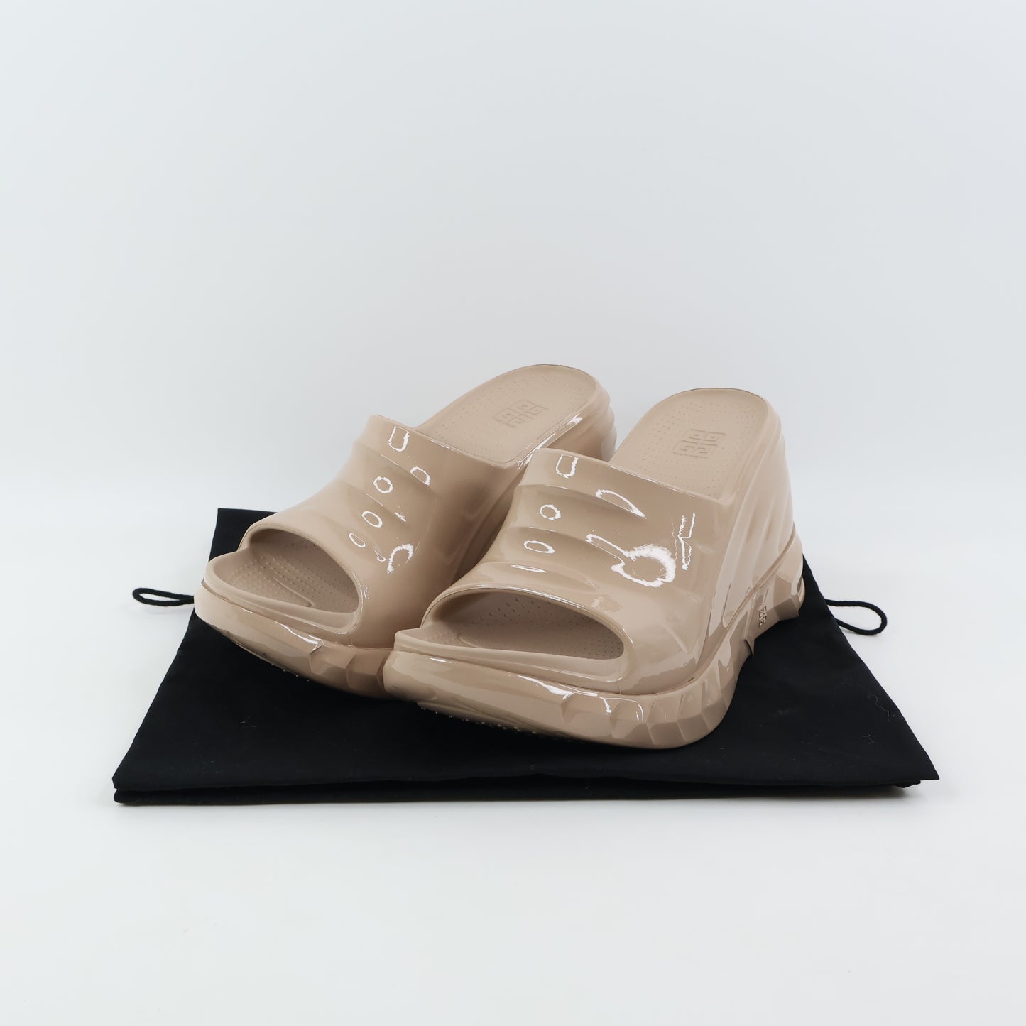 Givenchy Wedge Slide Mashmallow Nude 39