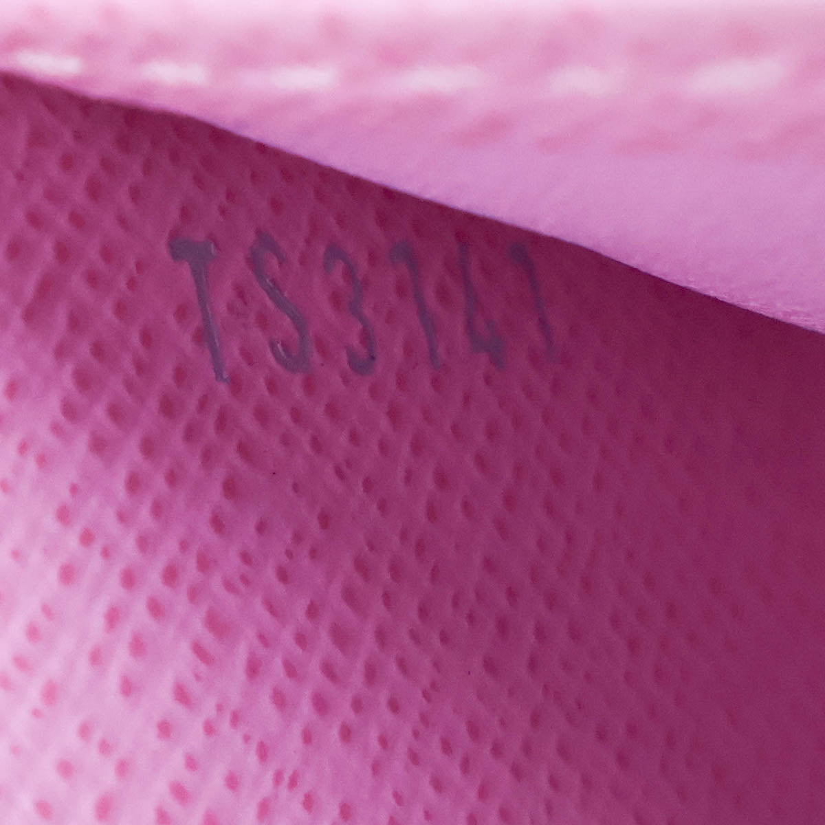 Louis Vuitton Sarah Wallet Multicolor White