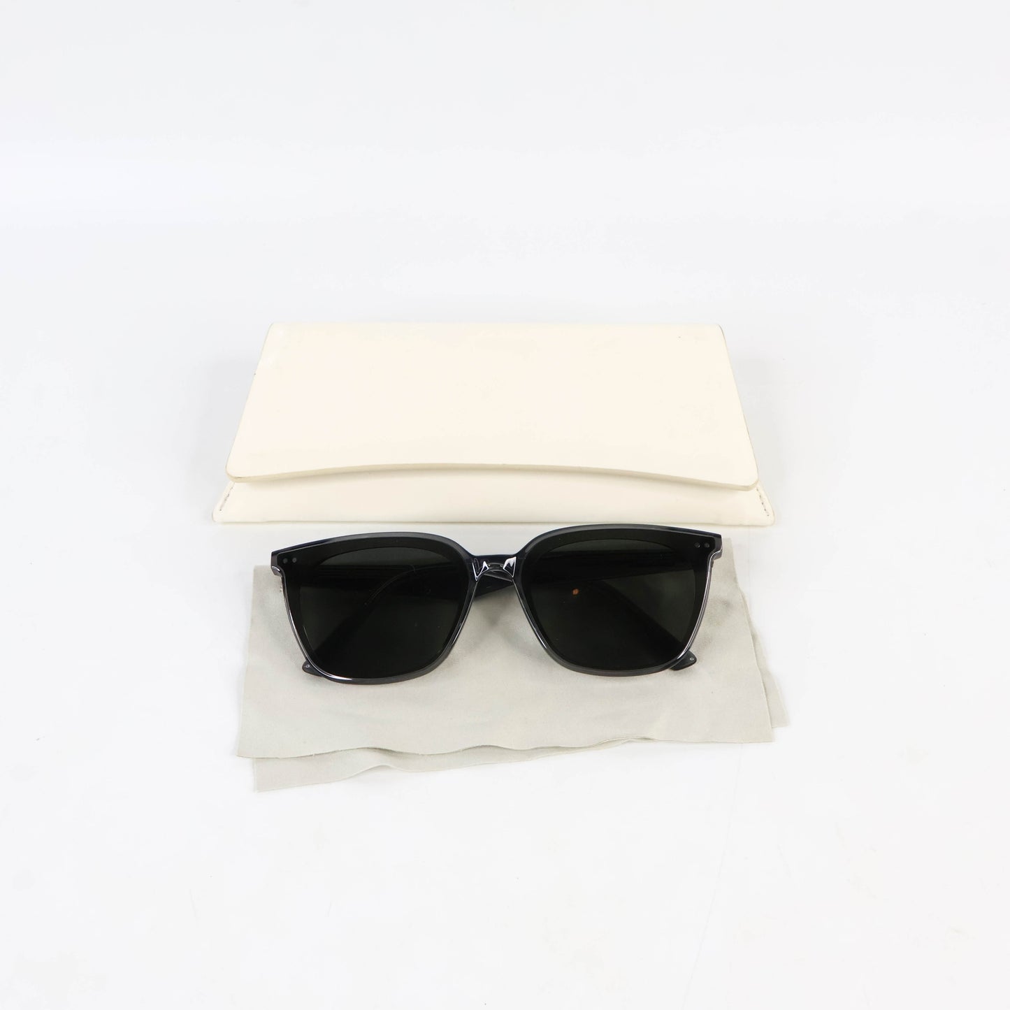 Gentle Monster Sunglasses Grey