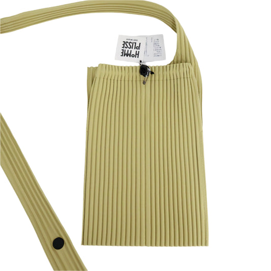 Homme Plisse Issey Miyake Effect Shoulder Yellow