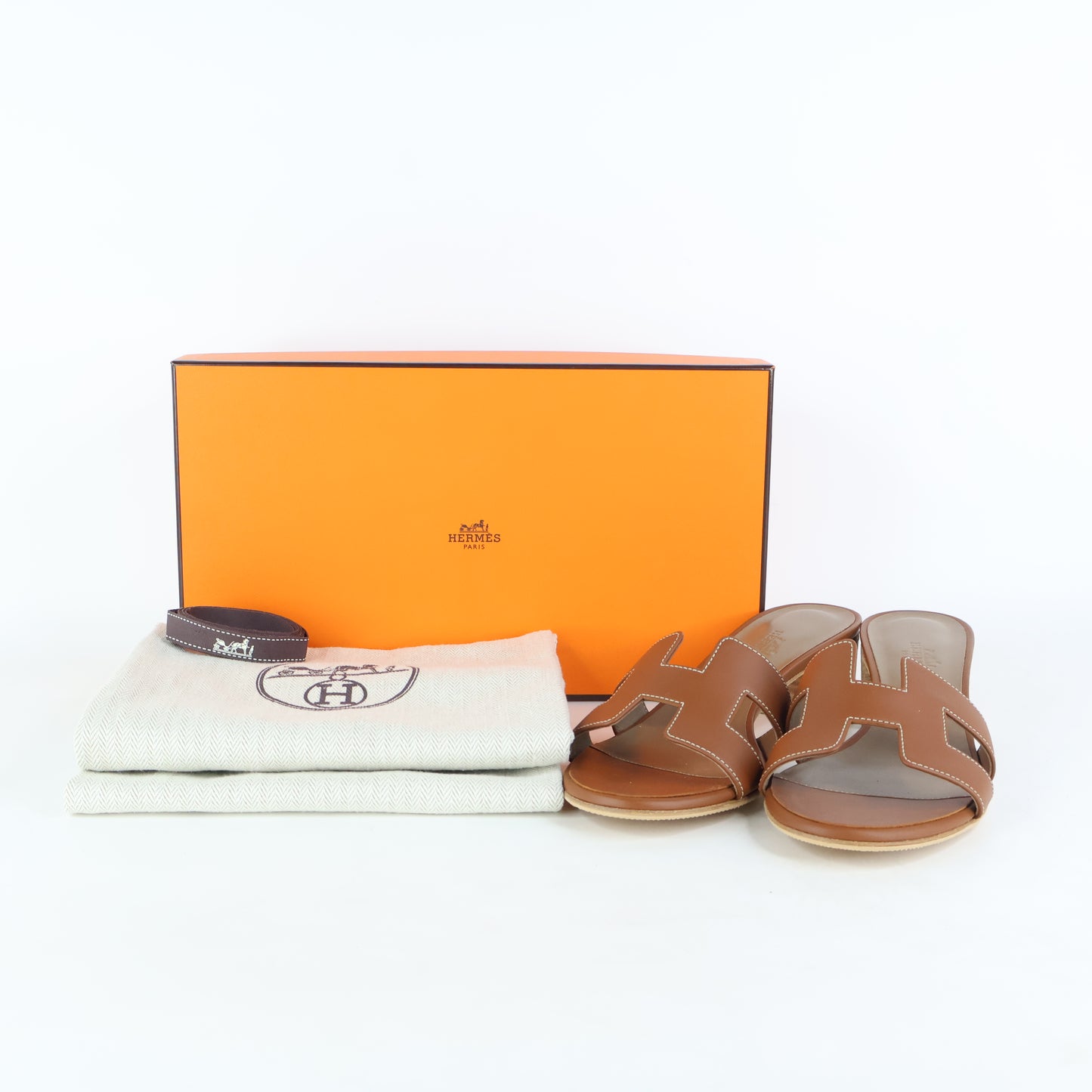 Hermes Oasis Sandals Gold 36