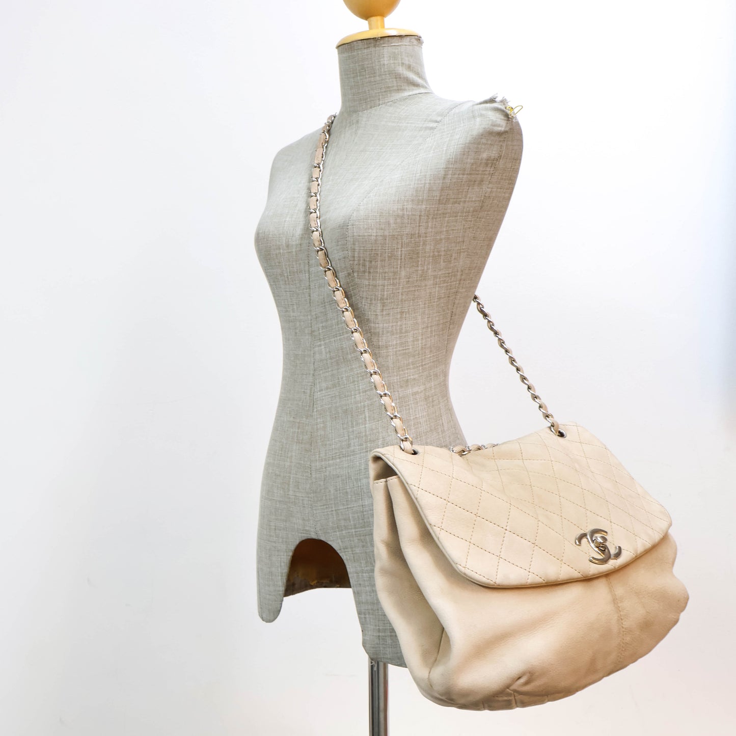 Chanel Trianon Messenger Flap Beige Suede