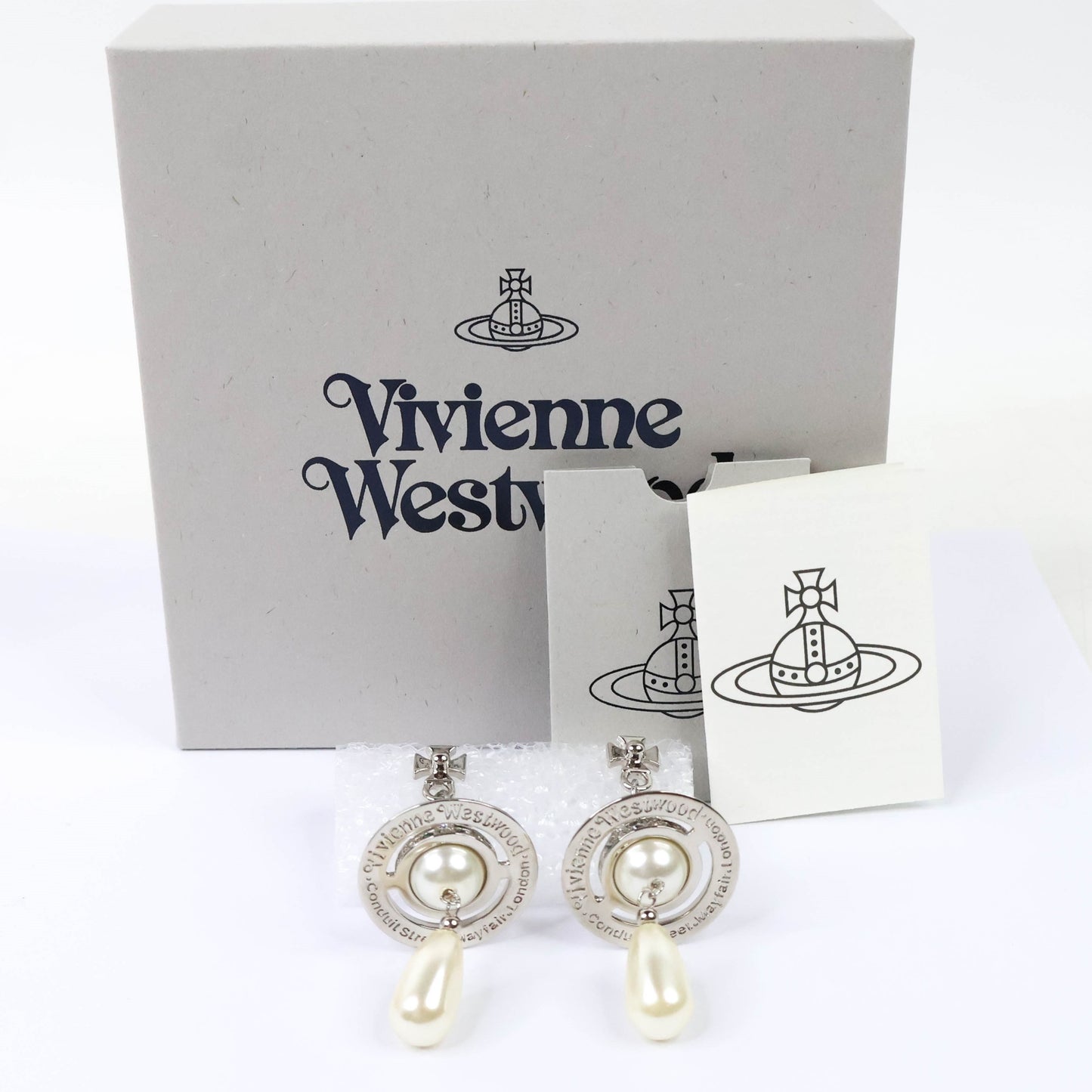 Vivienne Westwood Earrings Pearl Drop