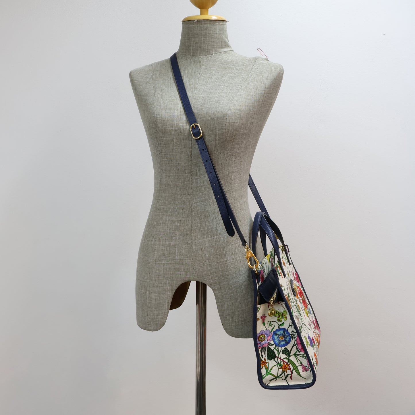 Gucci Floral Tote Canvas White/Navy