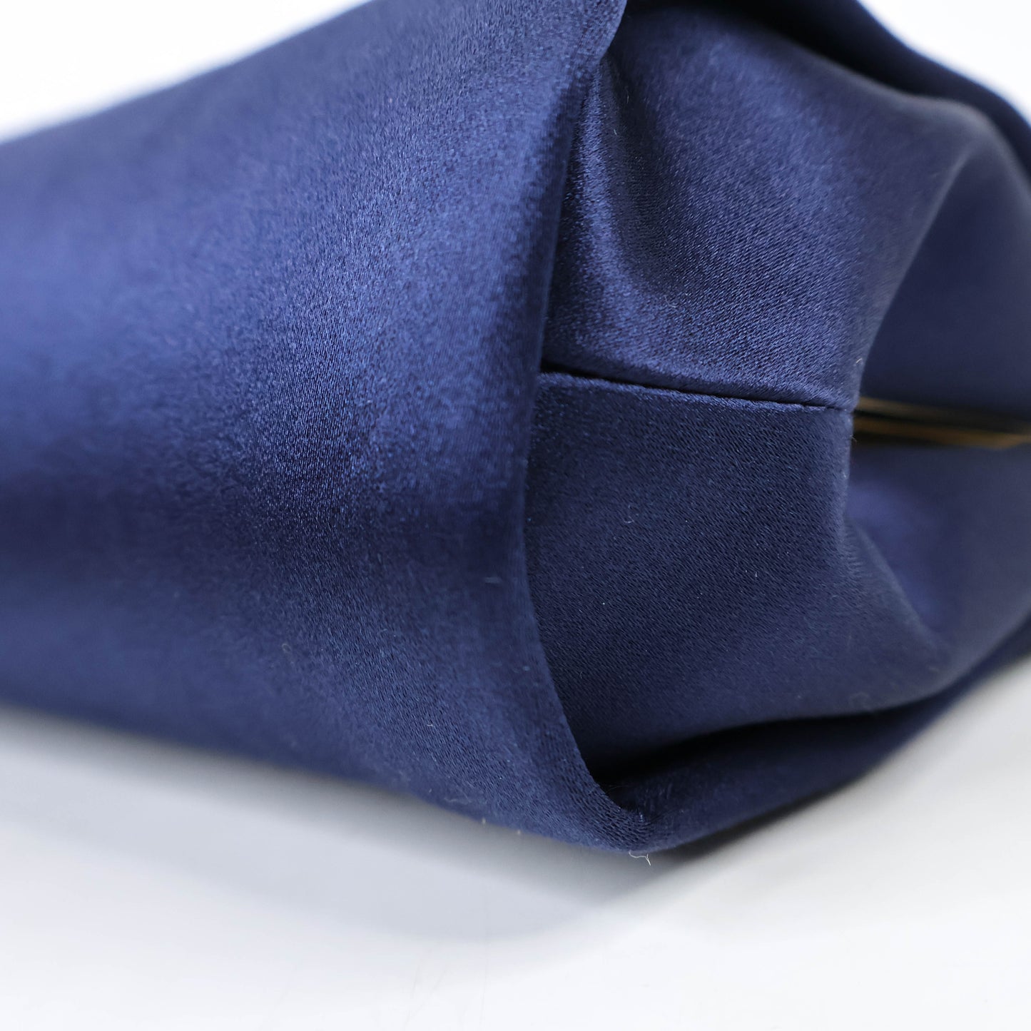 Roger Vivier Clutch Flower Crystal Satin Navy