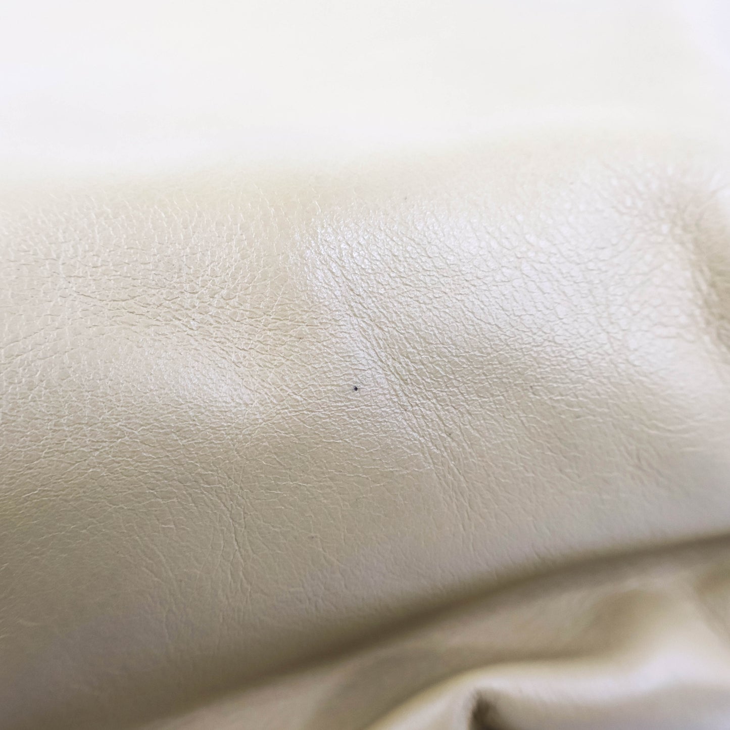 Bottega Veneta Bulb Bag Medium Tapioca