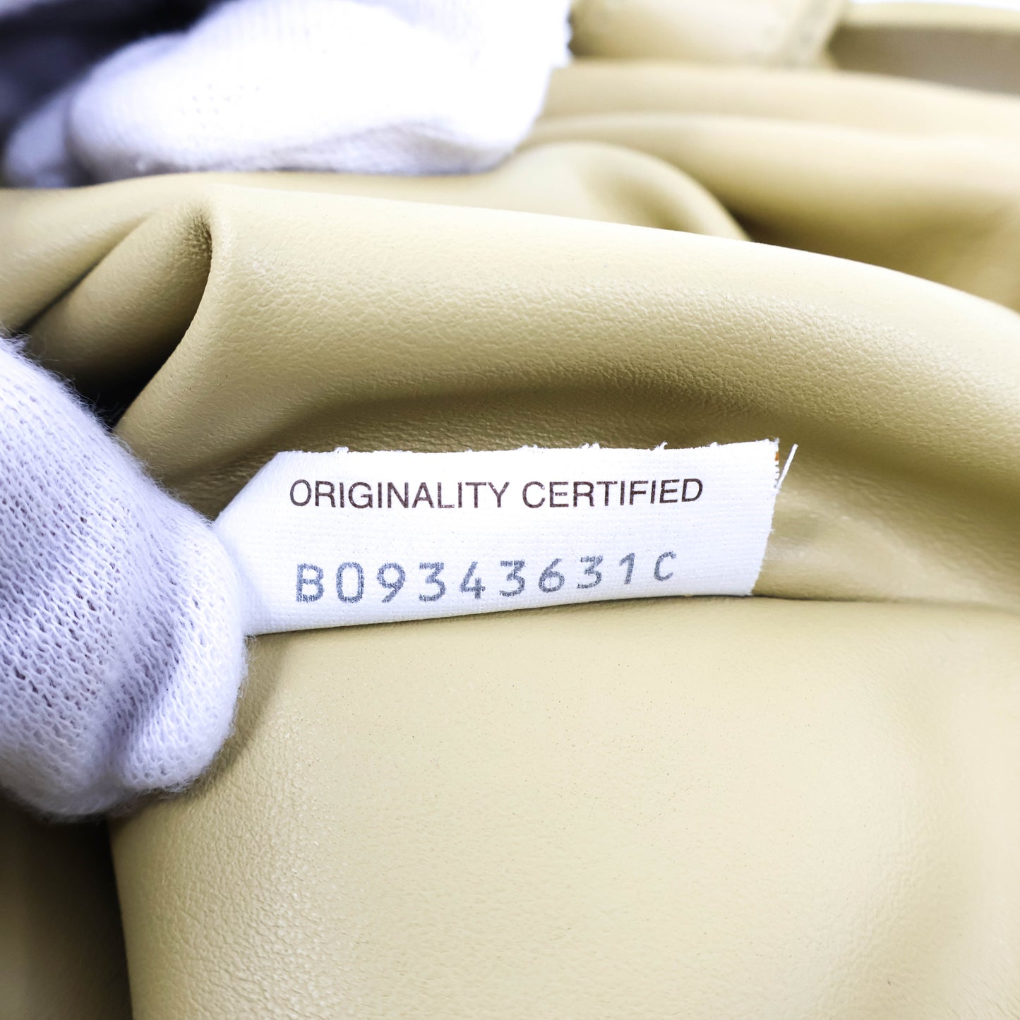 Bottega Veneta Bulb Bag Medium Tapioca