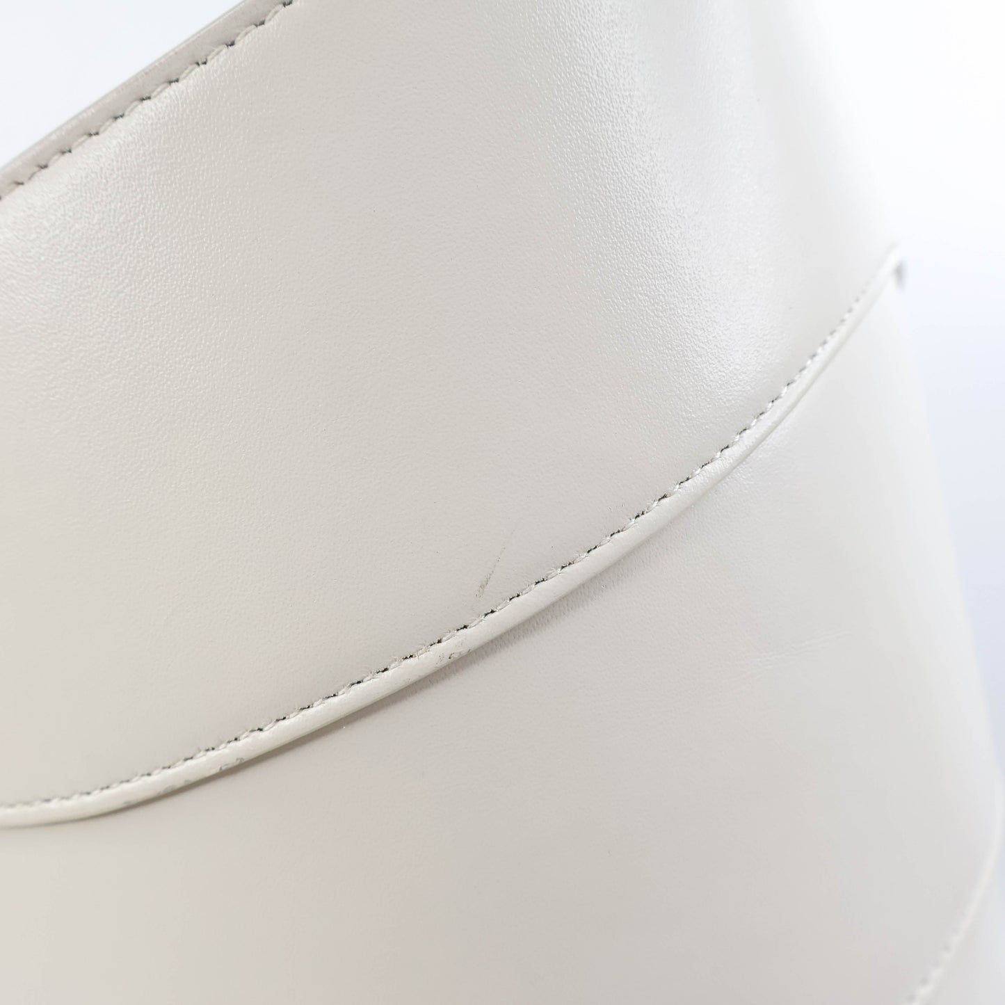 Alaia Babel Medium Bag White