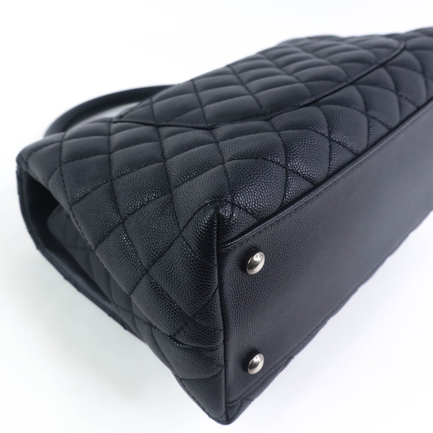 Chanel Coco Handle Medium Black Caviar