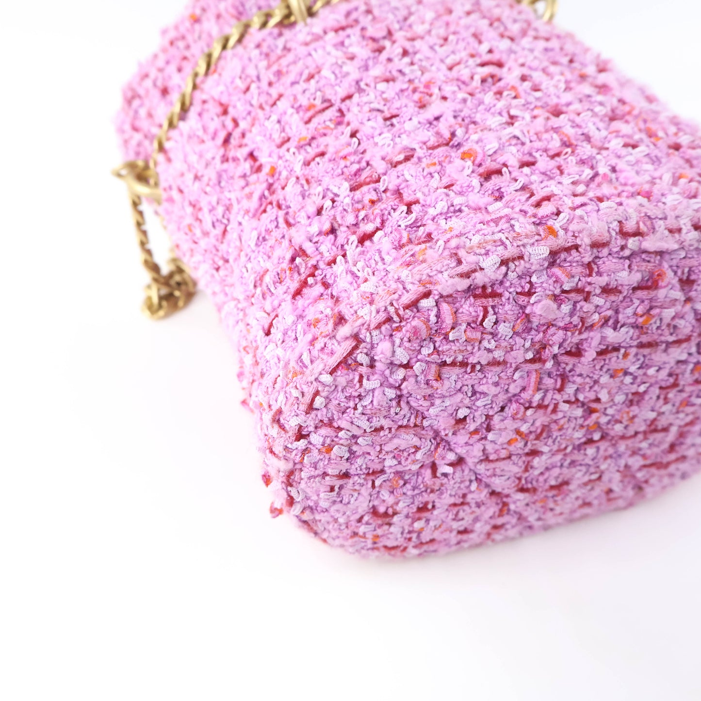 Chanel Bucket Tweed Pink GHW