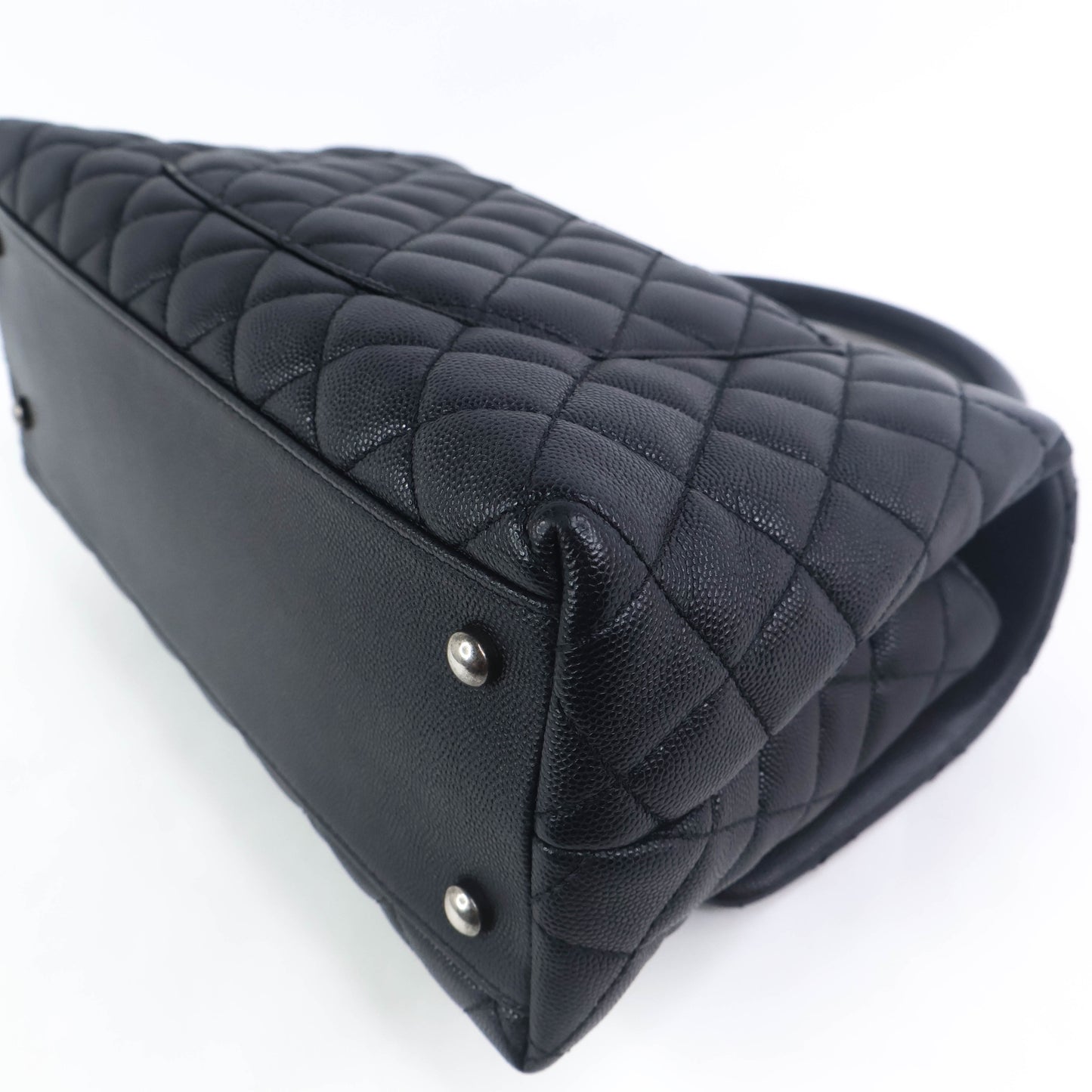 Chanel Coco Handle Medium Black Caviar