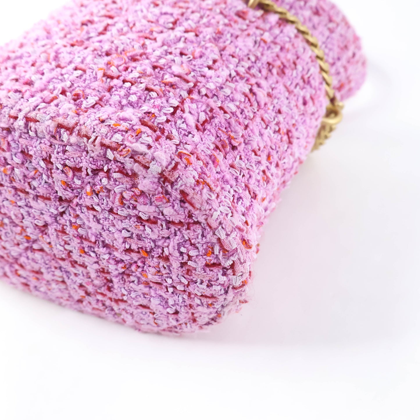 Chanel Bucket Tweed Pink GHW