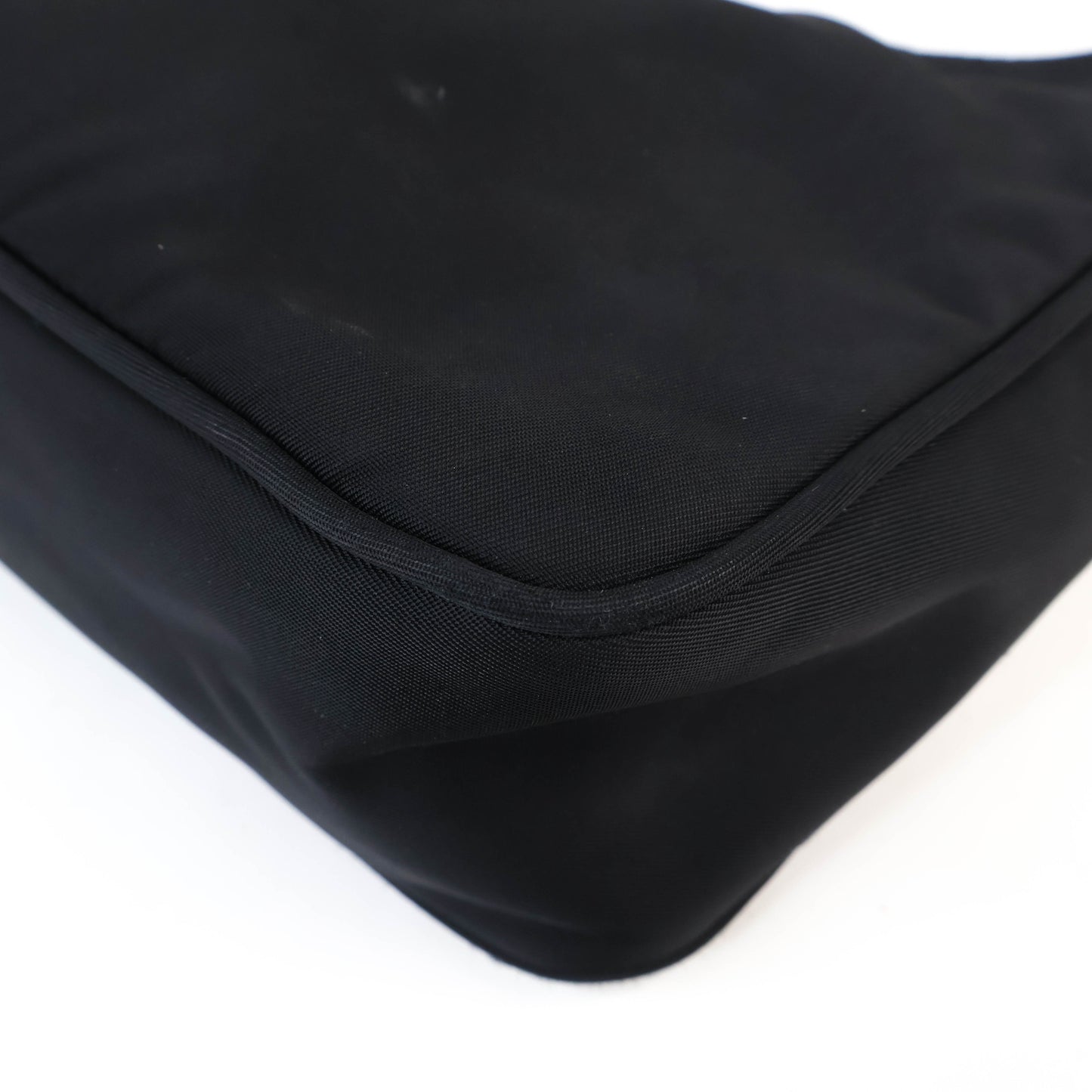 Prada Re Edition 2000 Nylon Black