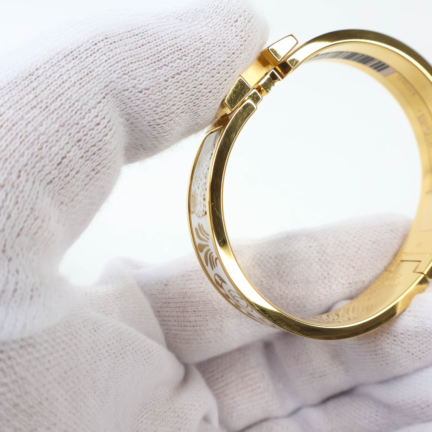 Hermes Clic H Bracelet Les Leopard GHW