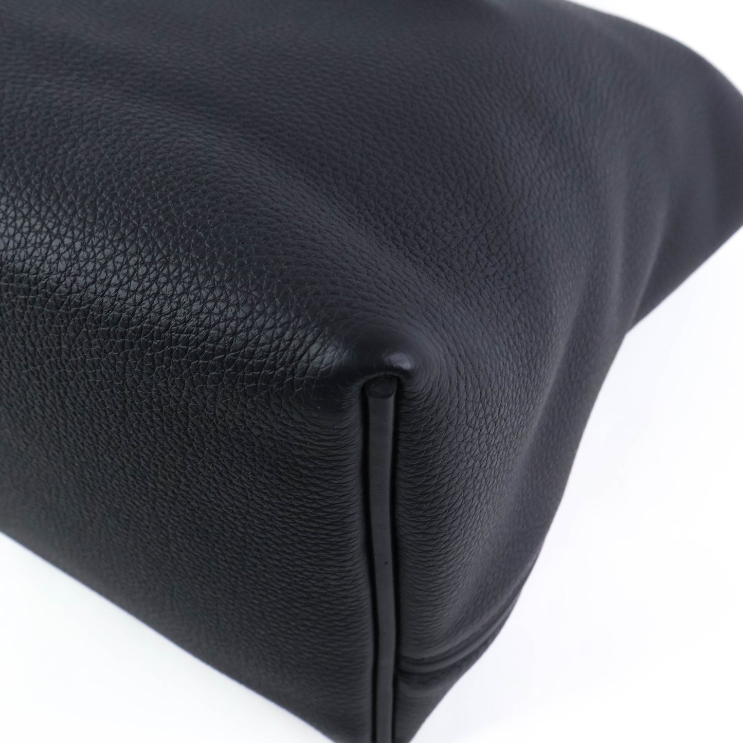 Hermes 24/24-35 Togo Swift Black GHW