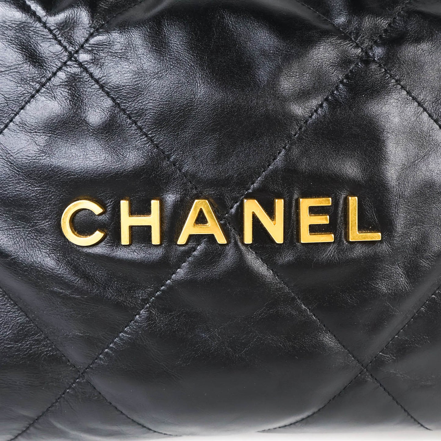 Chanel 22 Small Black GHW