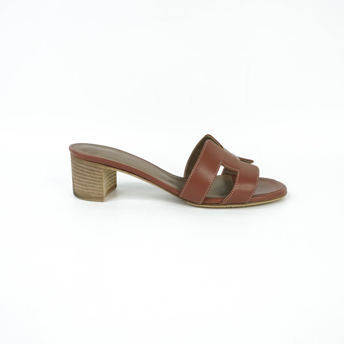 Hermes Oasis Sandals Gold 37