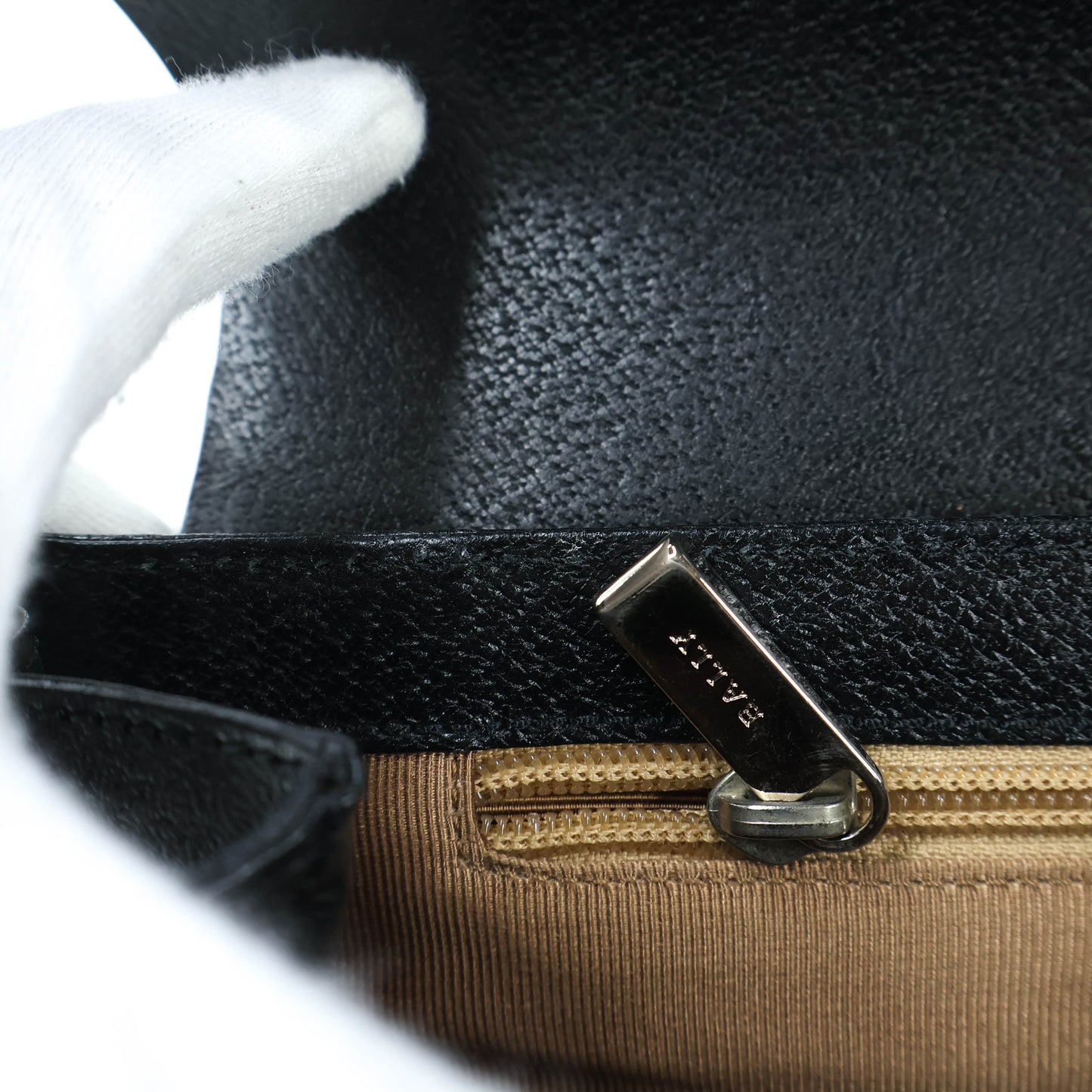 Bally Shoulder Bag Canvas