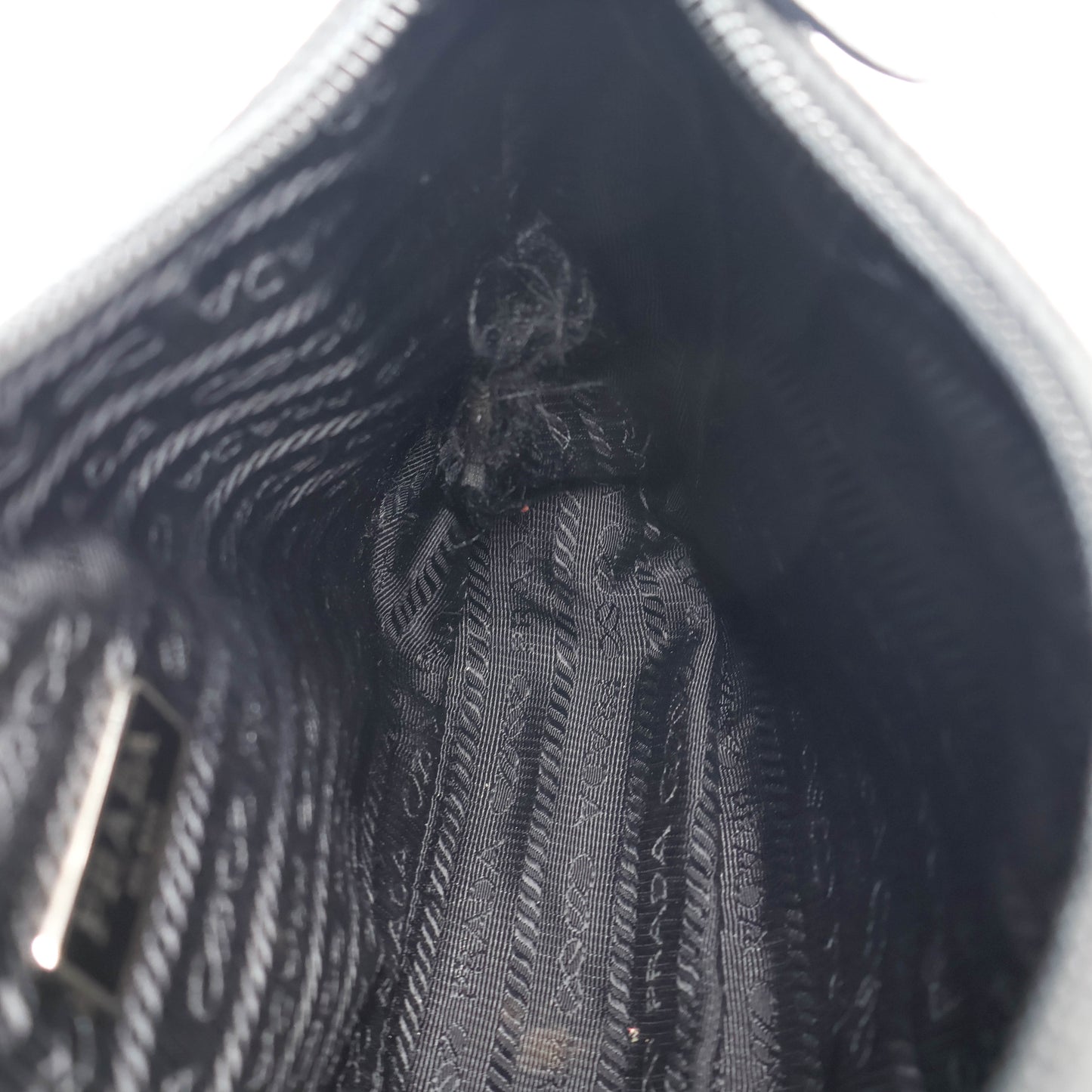 Prada Re Edition 2000 Nylon Black