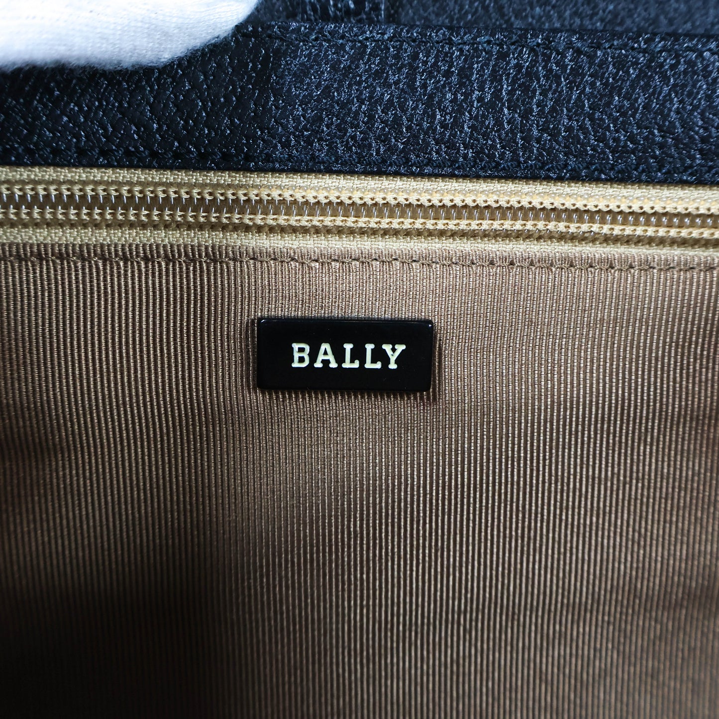 Bally Shoulder Bag Canvas