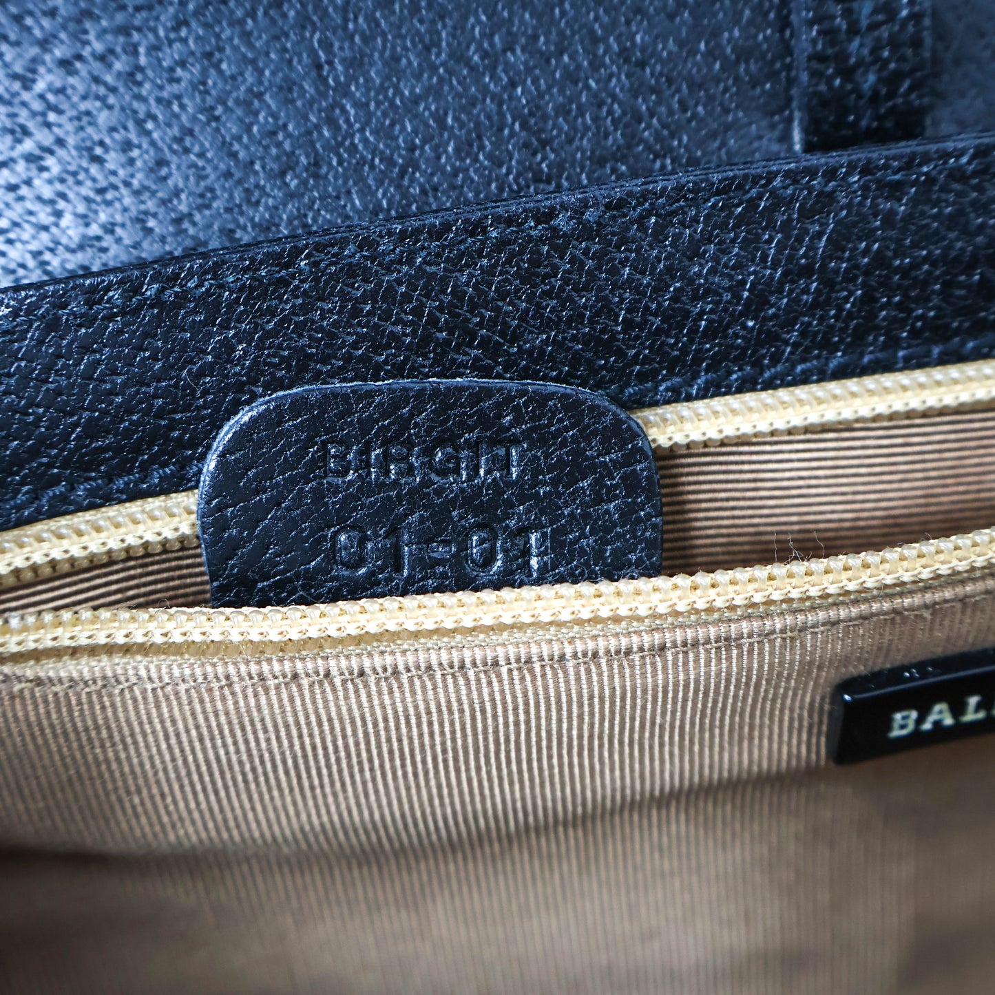 Bally Shoulder Bag Canvas