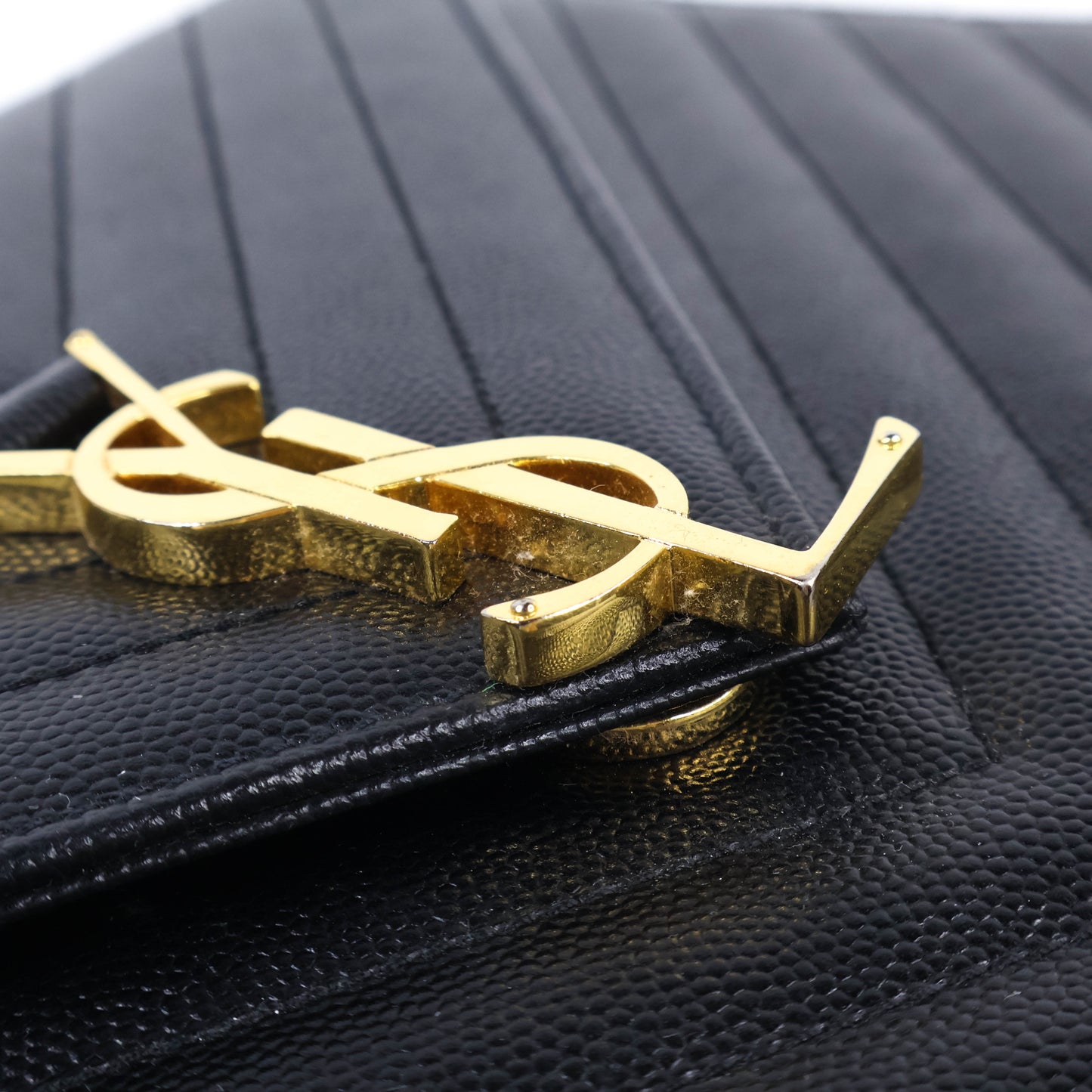 Saint Laurent Flap Large Black Grain GHW