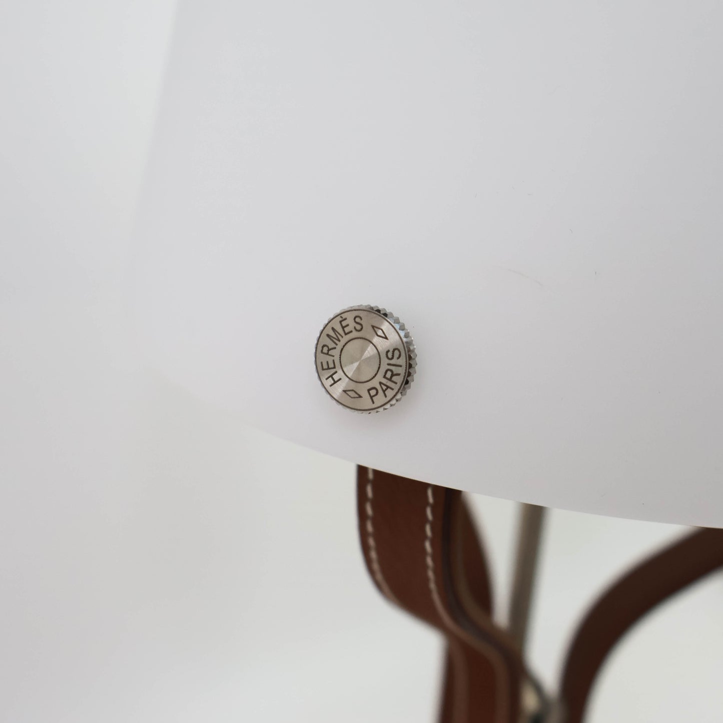 Hermes Harnais Table Lamb Gold