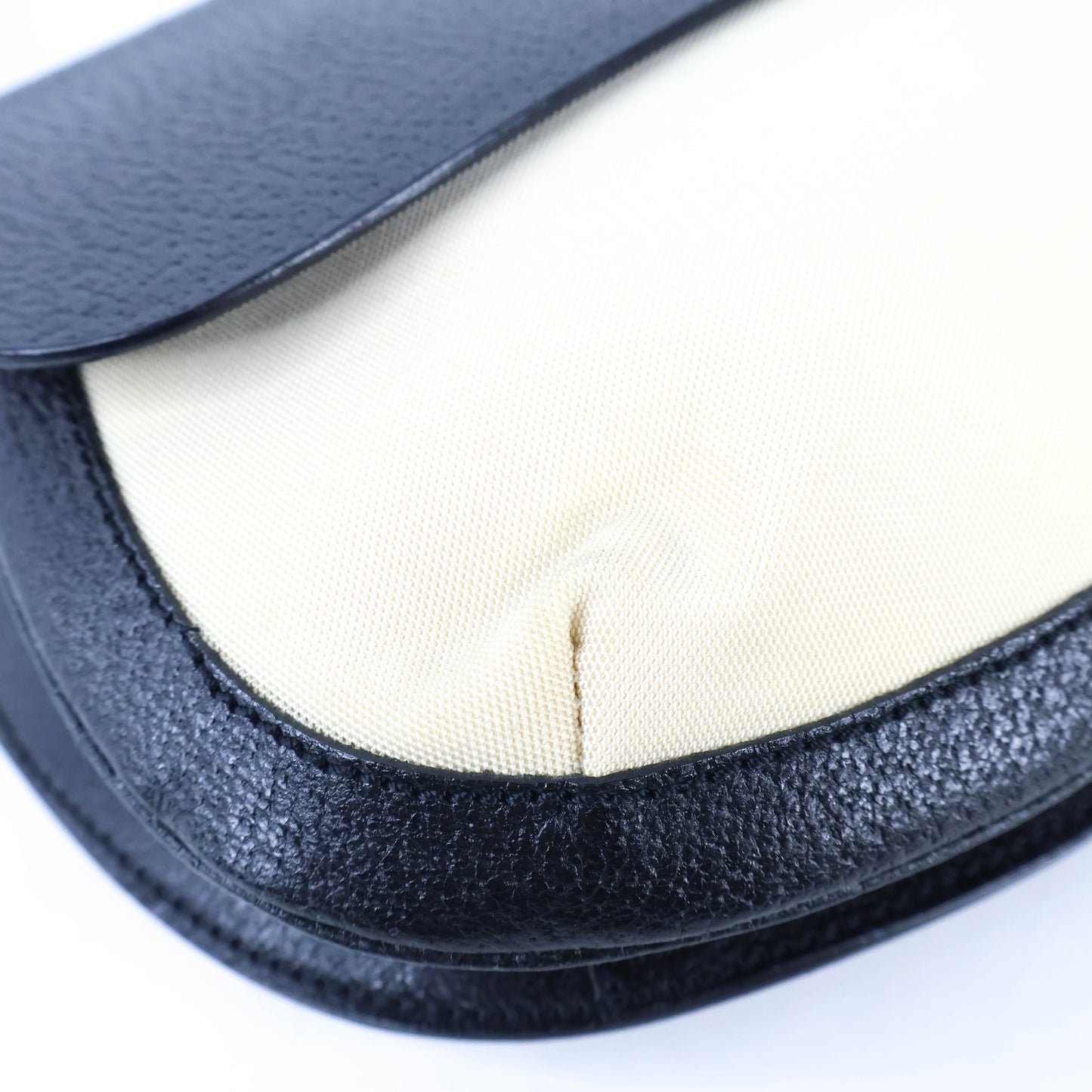 Bally Shoulder Bag Canvas