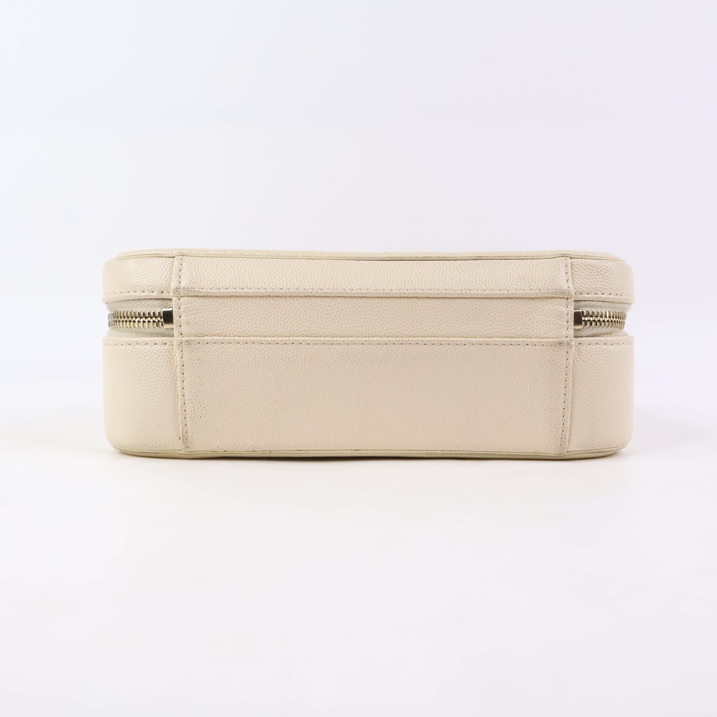 Chanel Filigree Vanity Case White Caviar LGHW