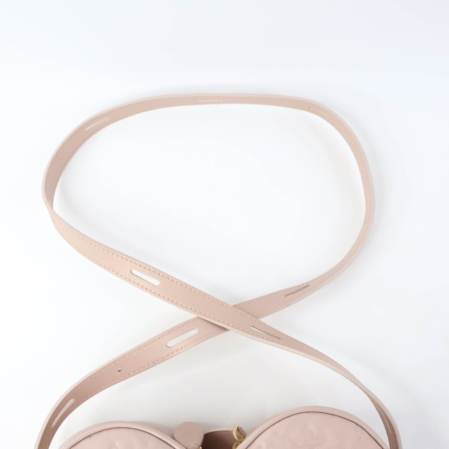 Louis Vuitton Sac Coeur Fall In Love Emprainte Light Pink