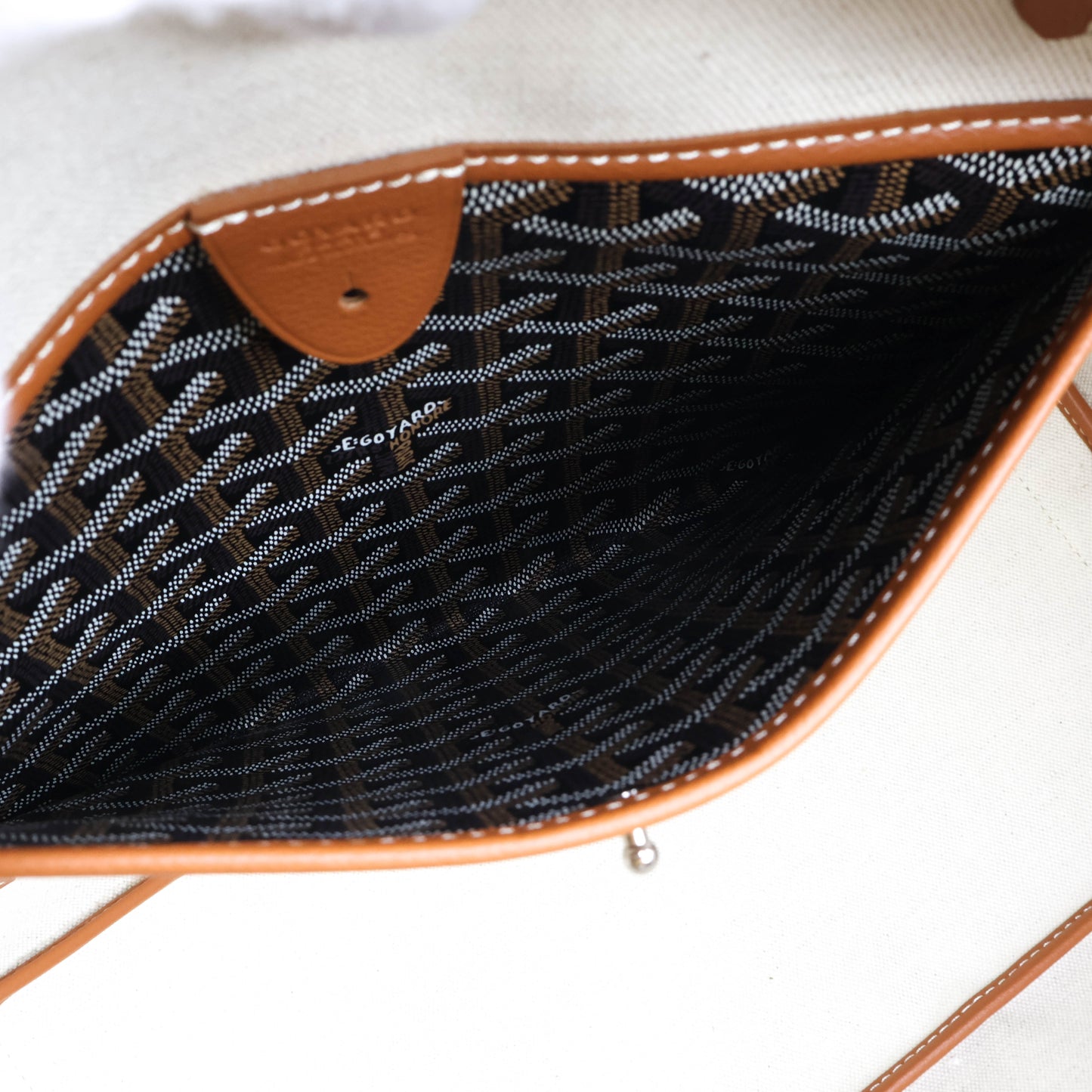 Goyard Artois MM Black/Tan