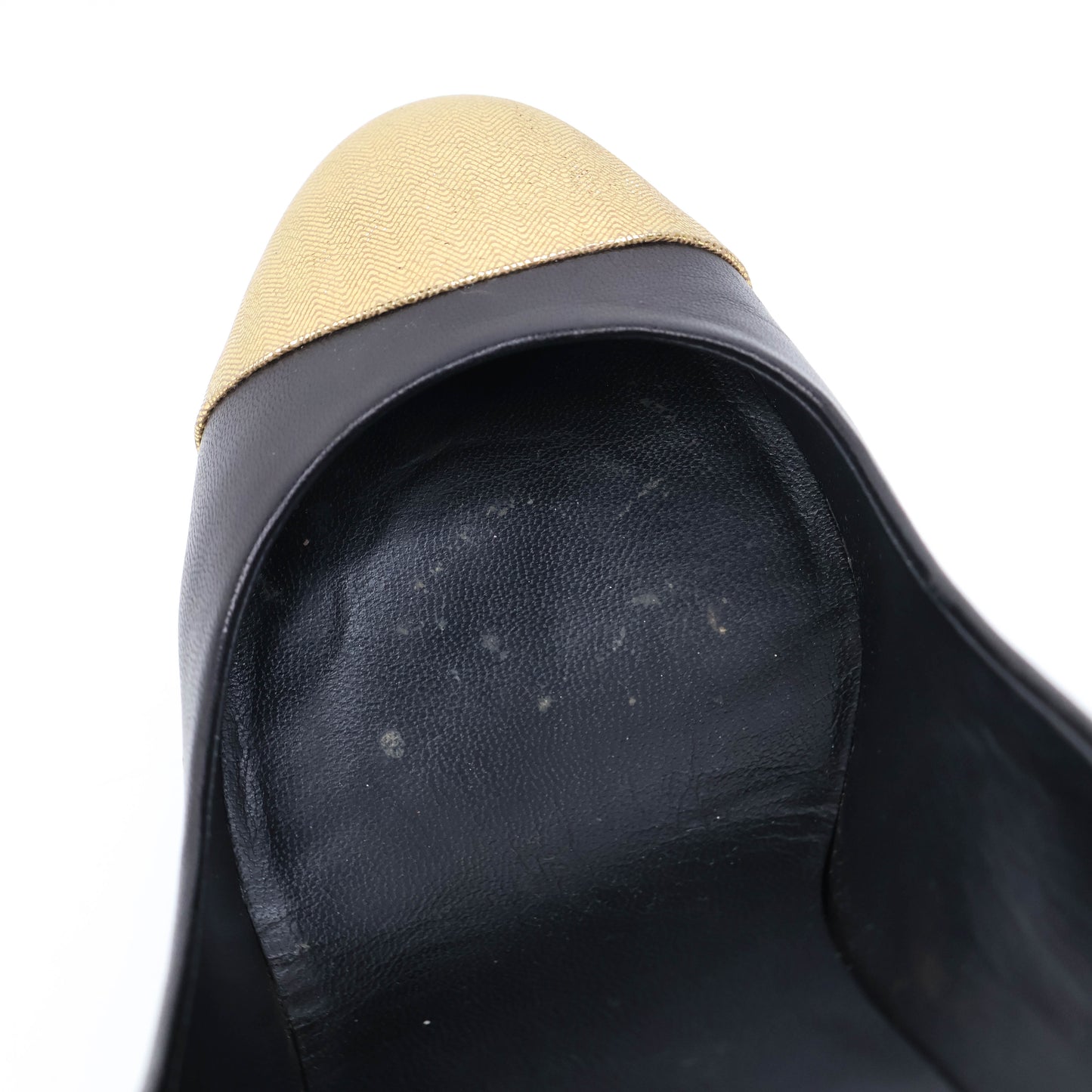 Chanel Pumps Leather Gold Black 38.5