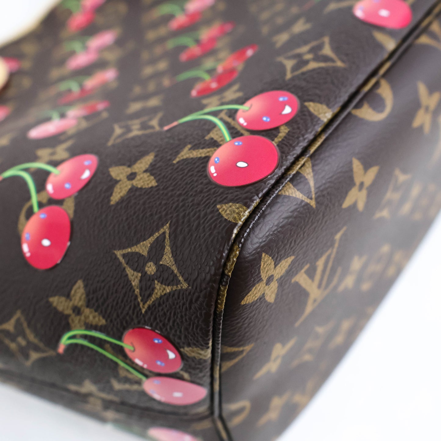 Louis Vuitton x TM Neverfull MM Cherry
