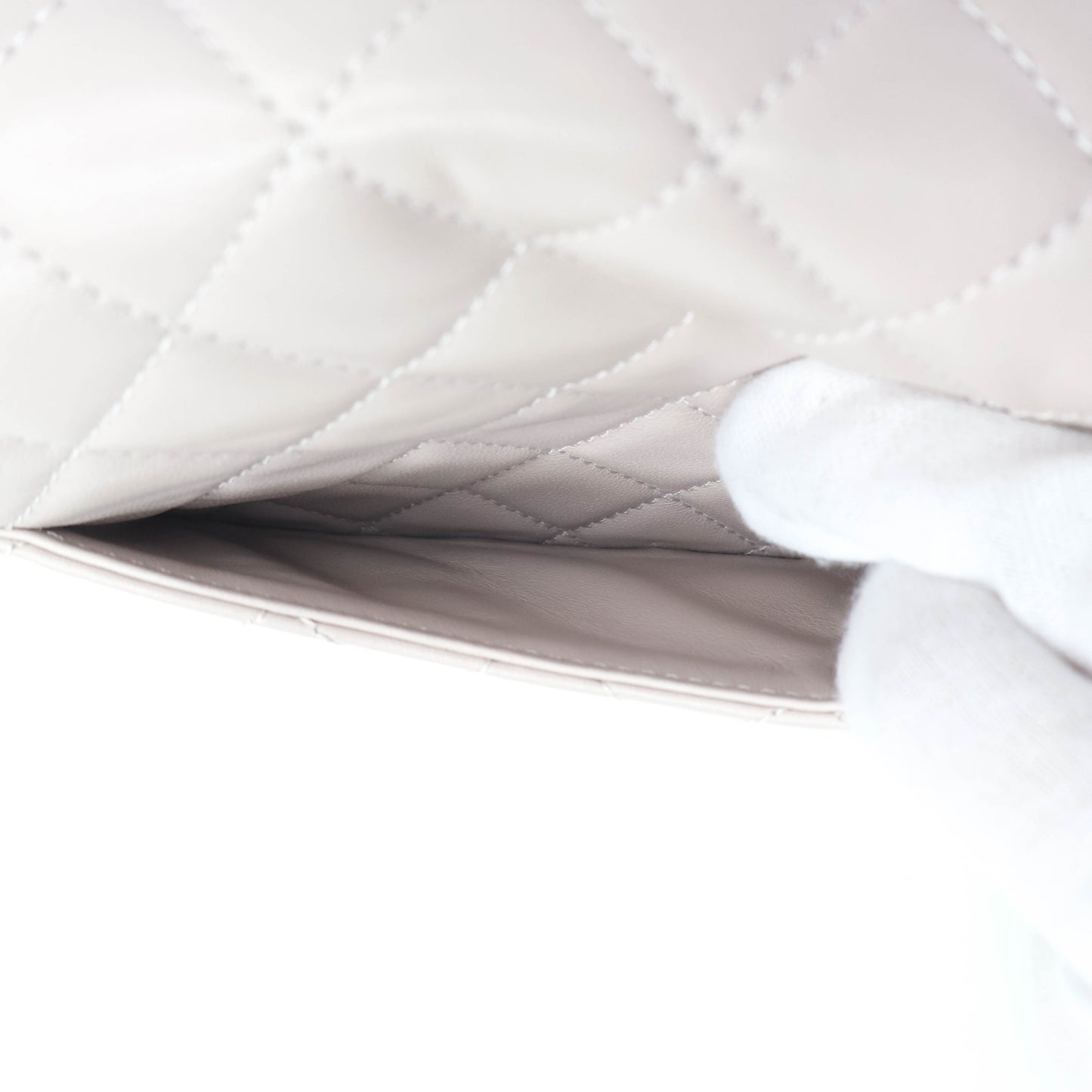 Chanel 7" Square Lilac Lamb GHW