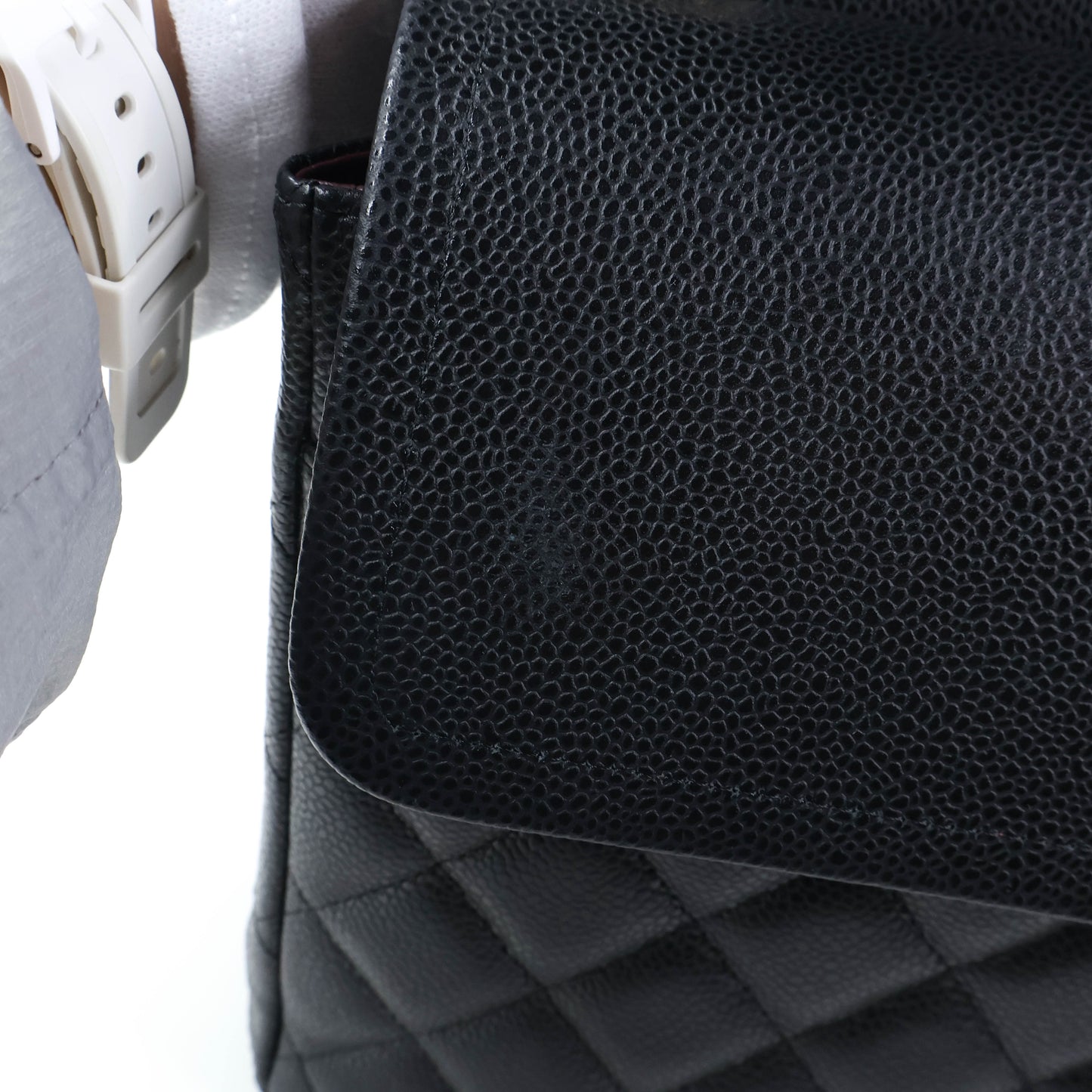 Chanel Classic Maxi Black Caviar GHW