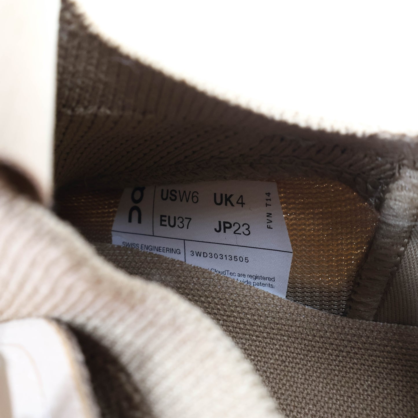 Loewe x On Cloudtilt Dark Sand 37