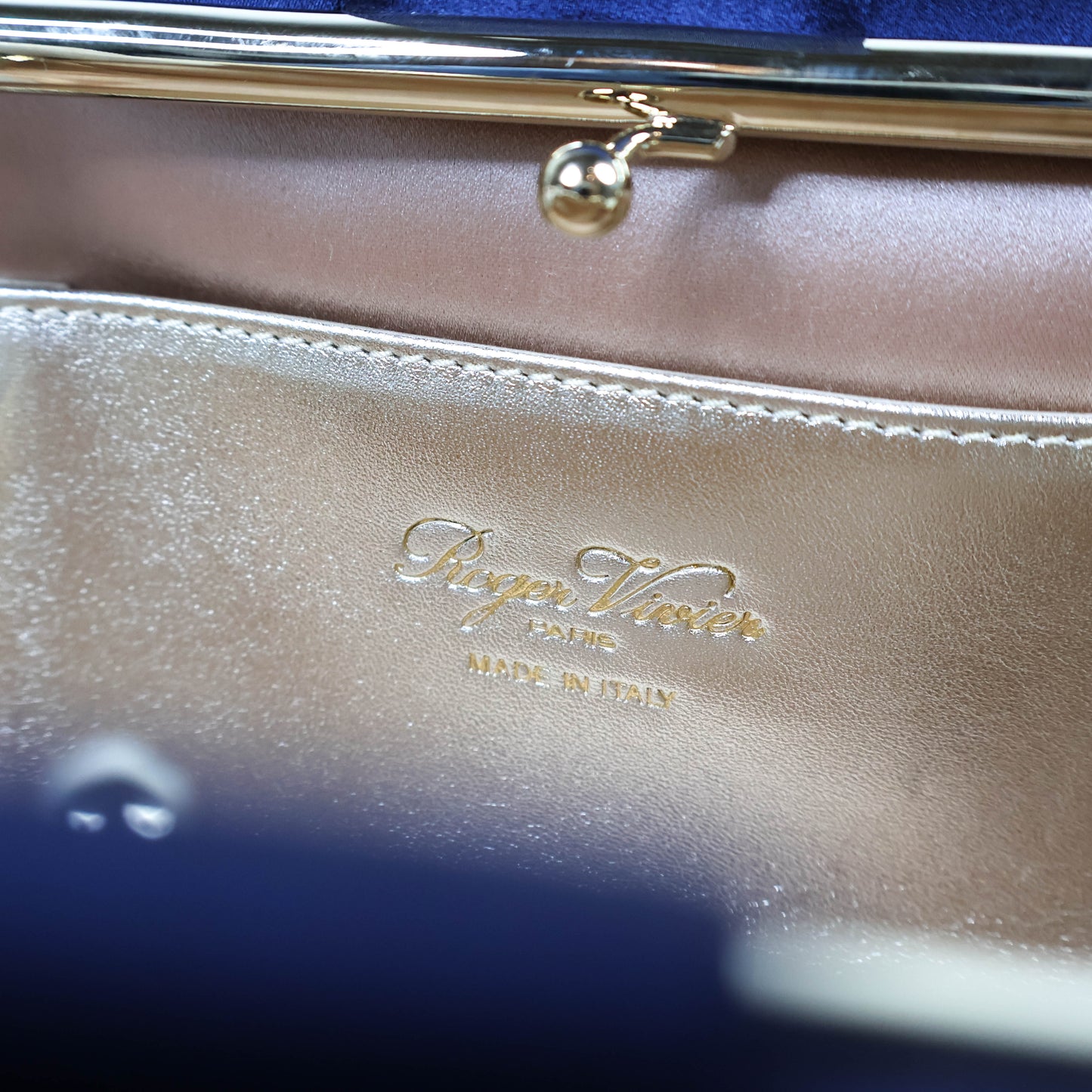 Roger Vivier Clutch Flower Crystal Satin Navy