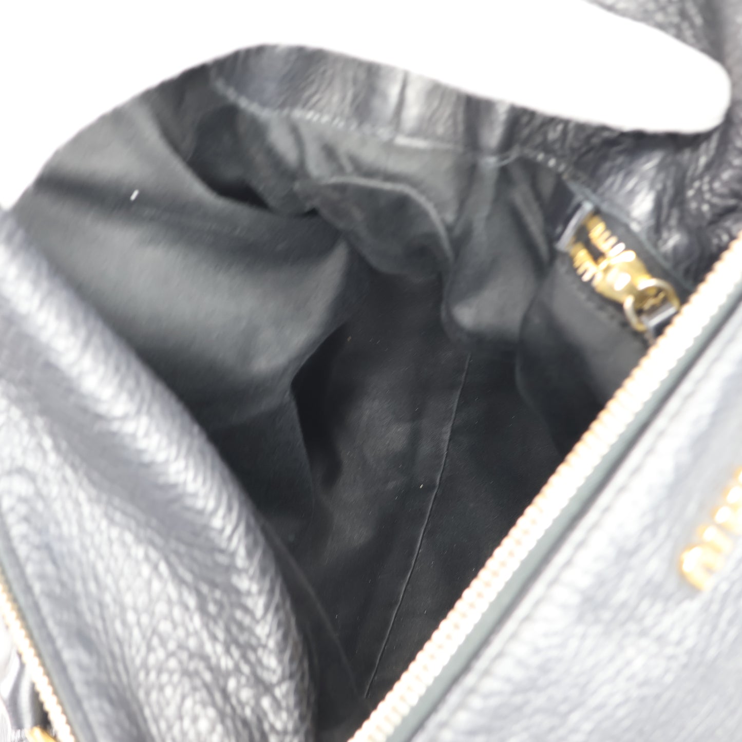 Miu Miu Bow Bag Medium Black