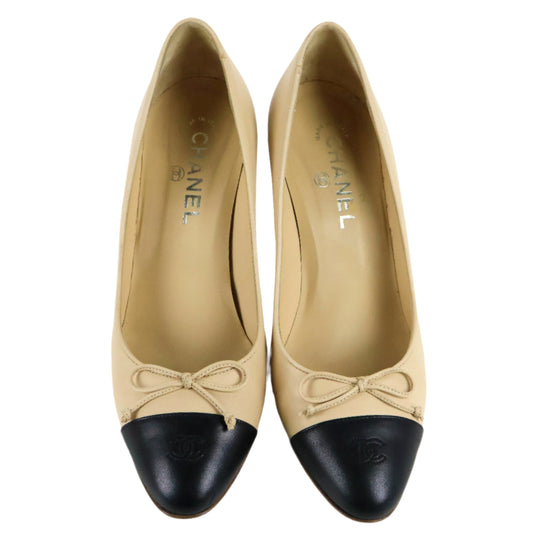 Chanel Pumps Beige
