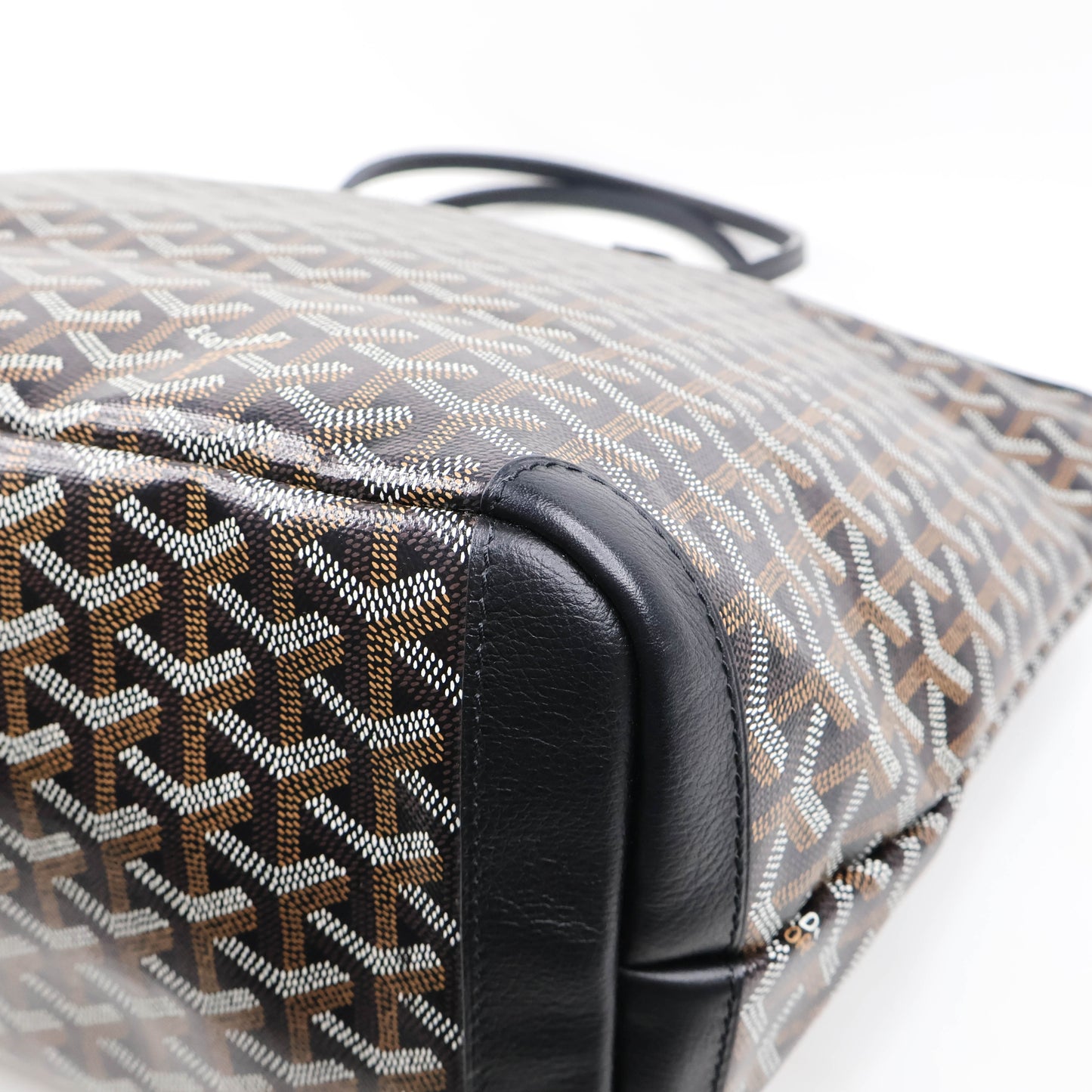 Goyard Artois MM Black