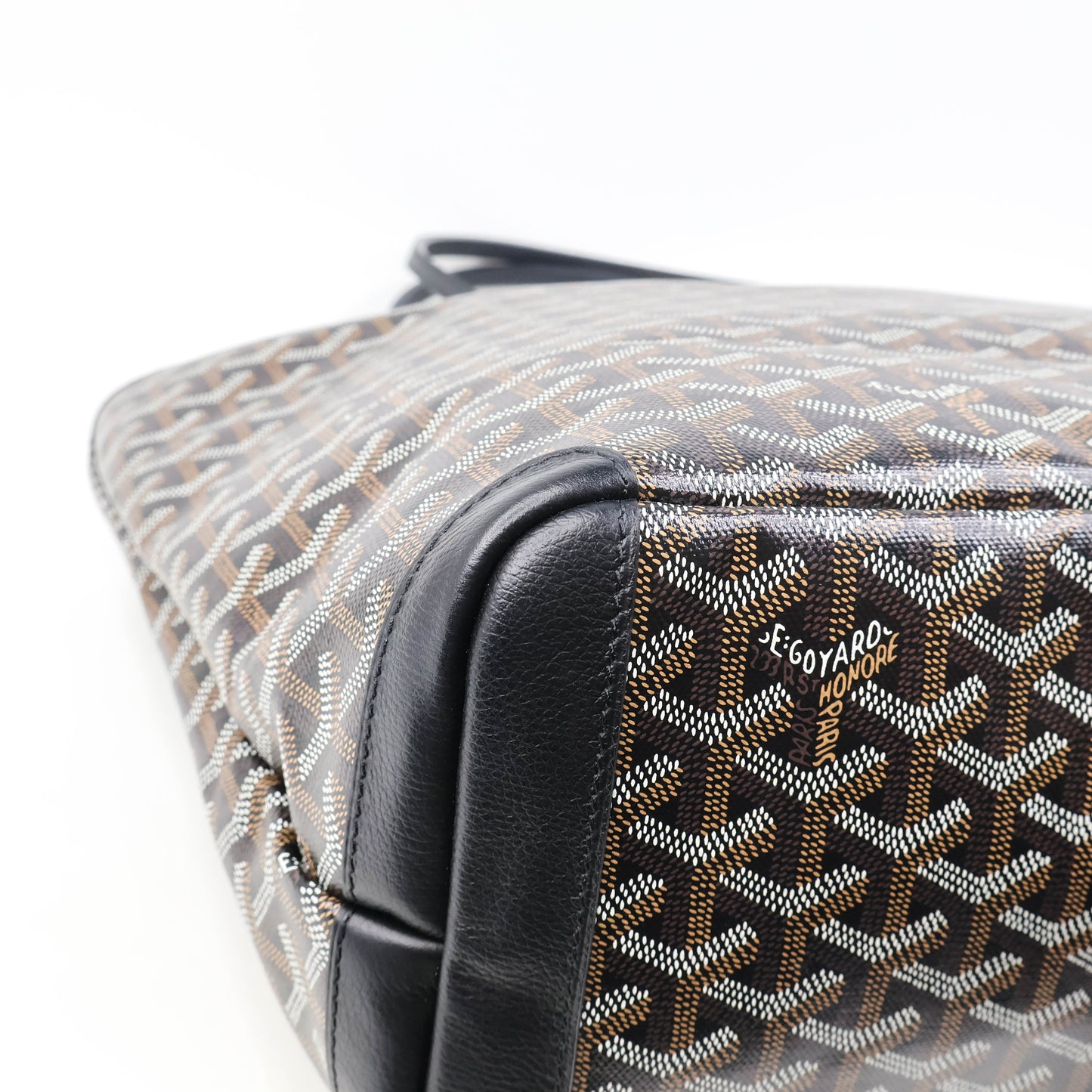 Goyard Artois MM Black