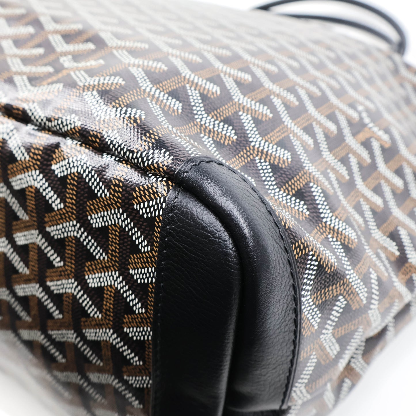 Goyard Artois MM Black