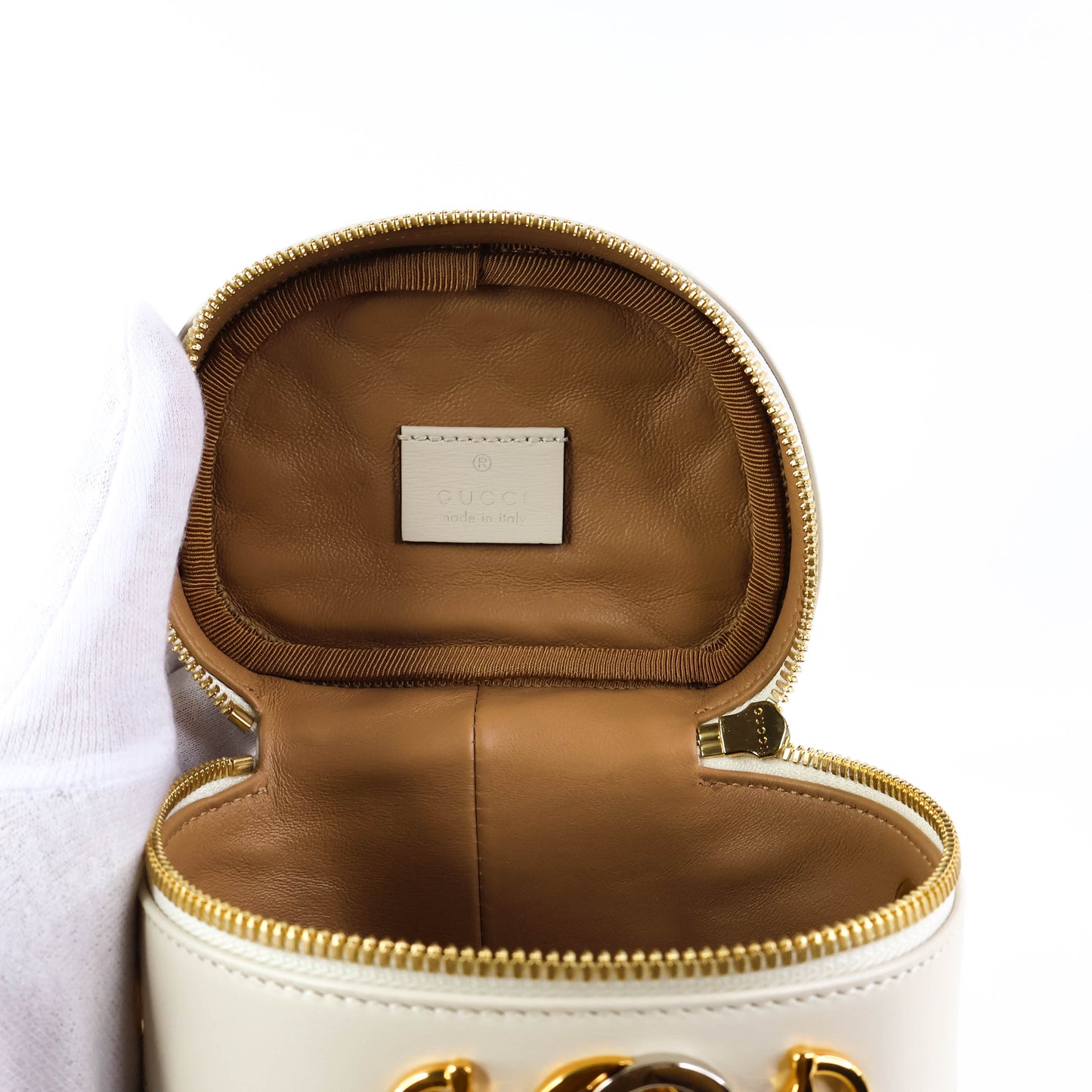 Gucci Trapuntata Zumi Crossbody Belt Bag White